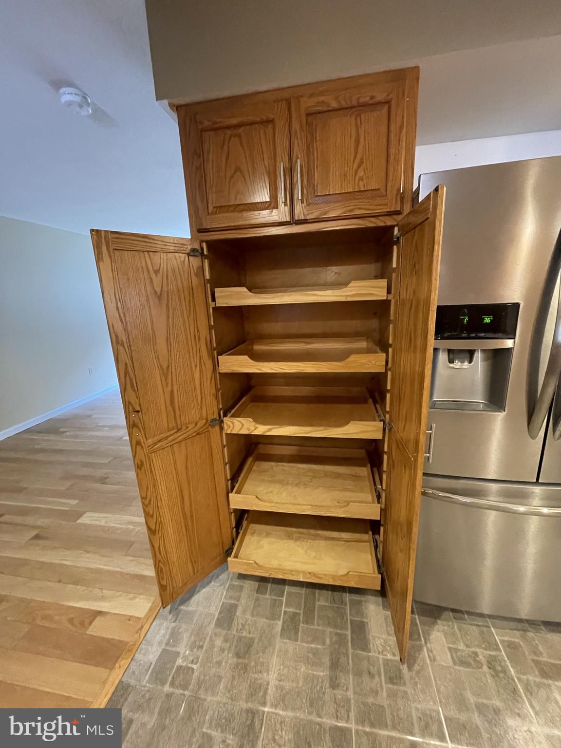 WOODWARD - Residential