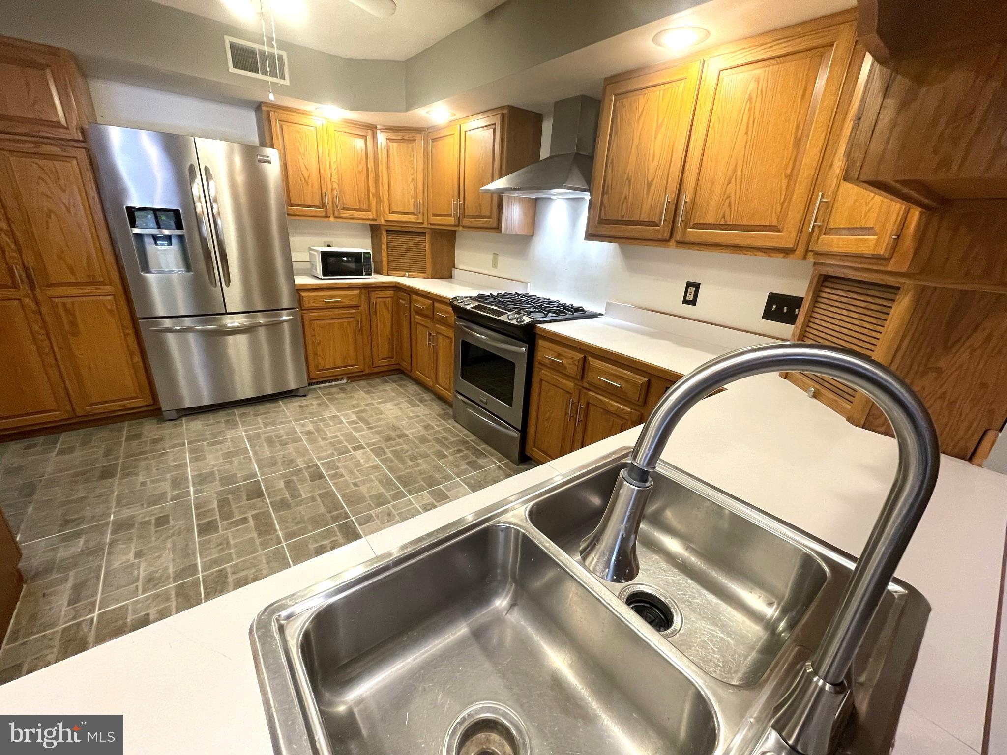 WOODWARD - Residential