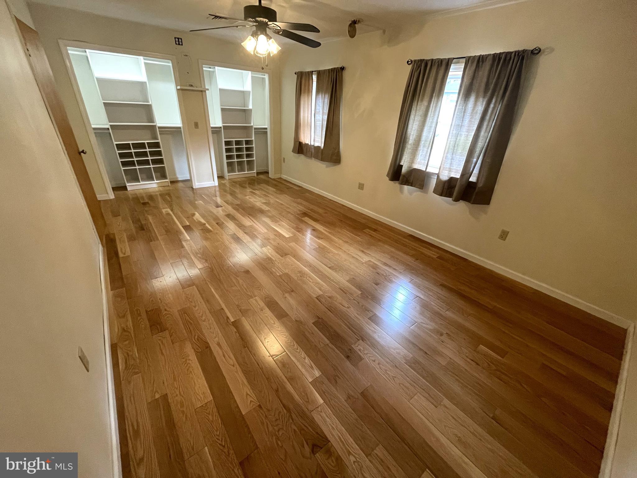 WOODWARD - Residential