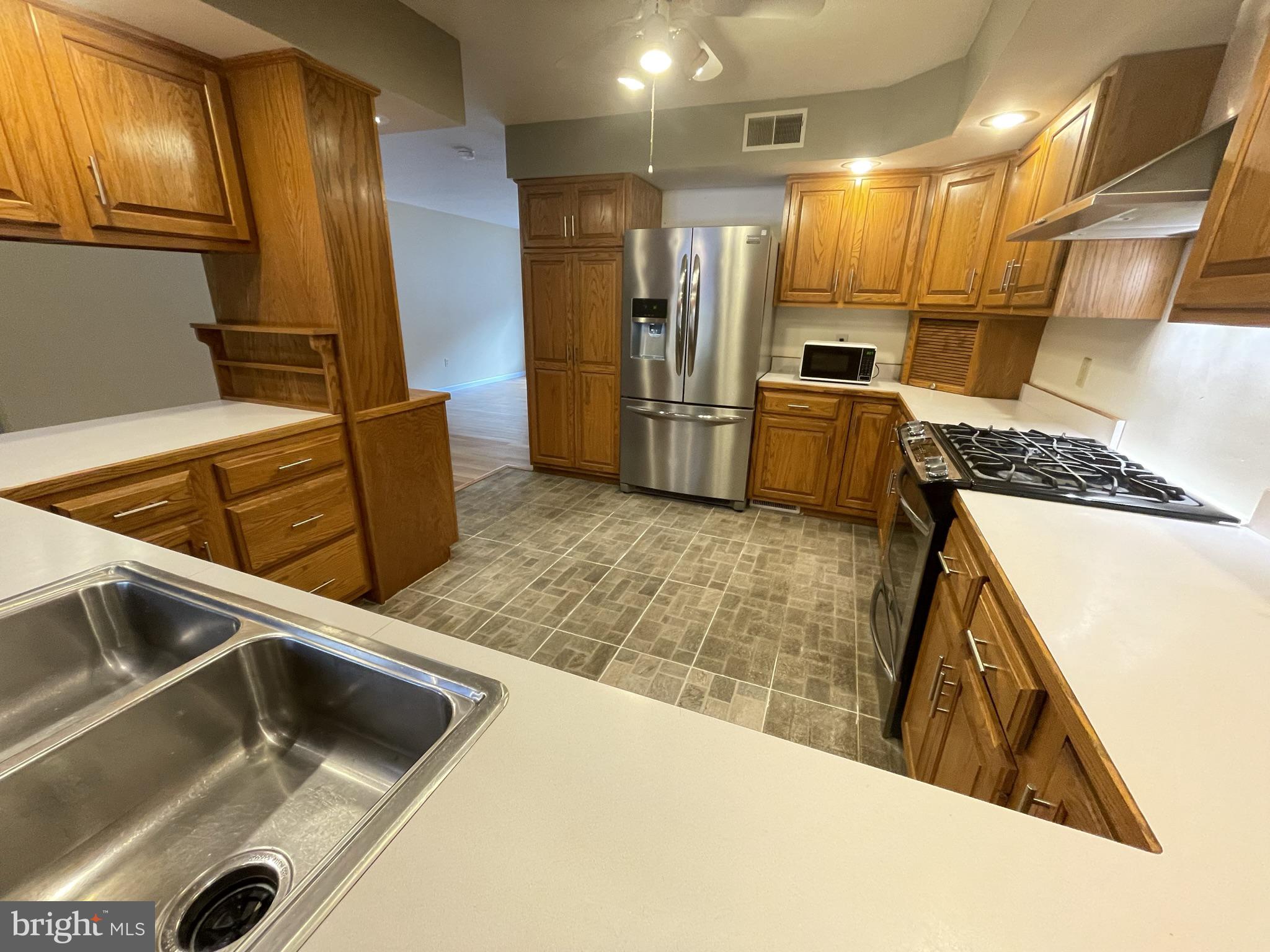 WOODWARD - Residential