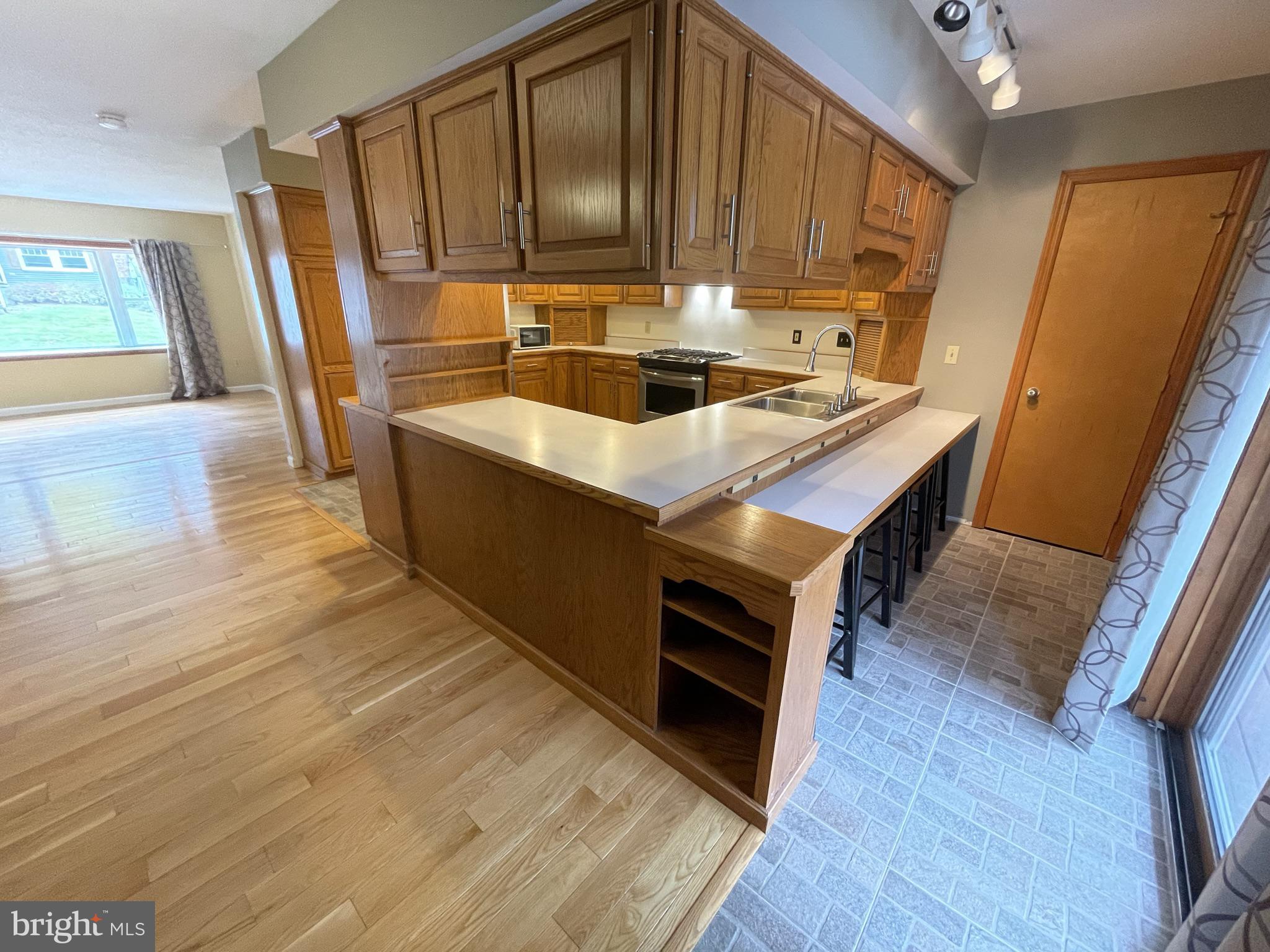 WOODWARD - Residential