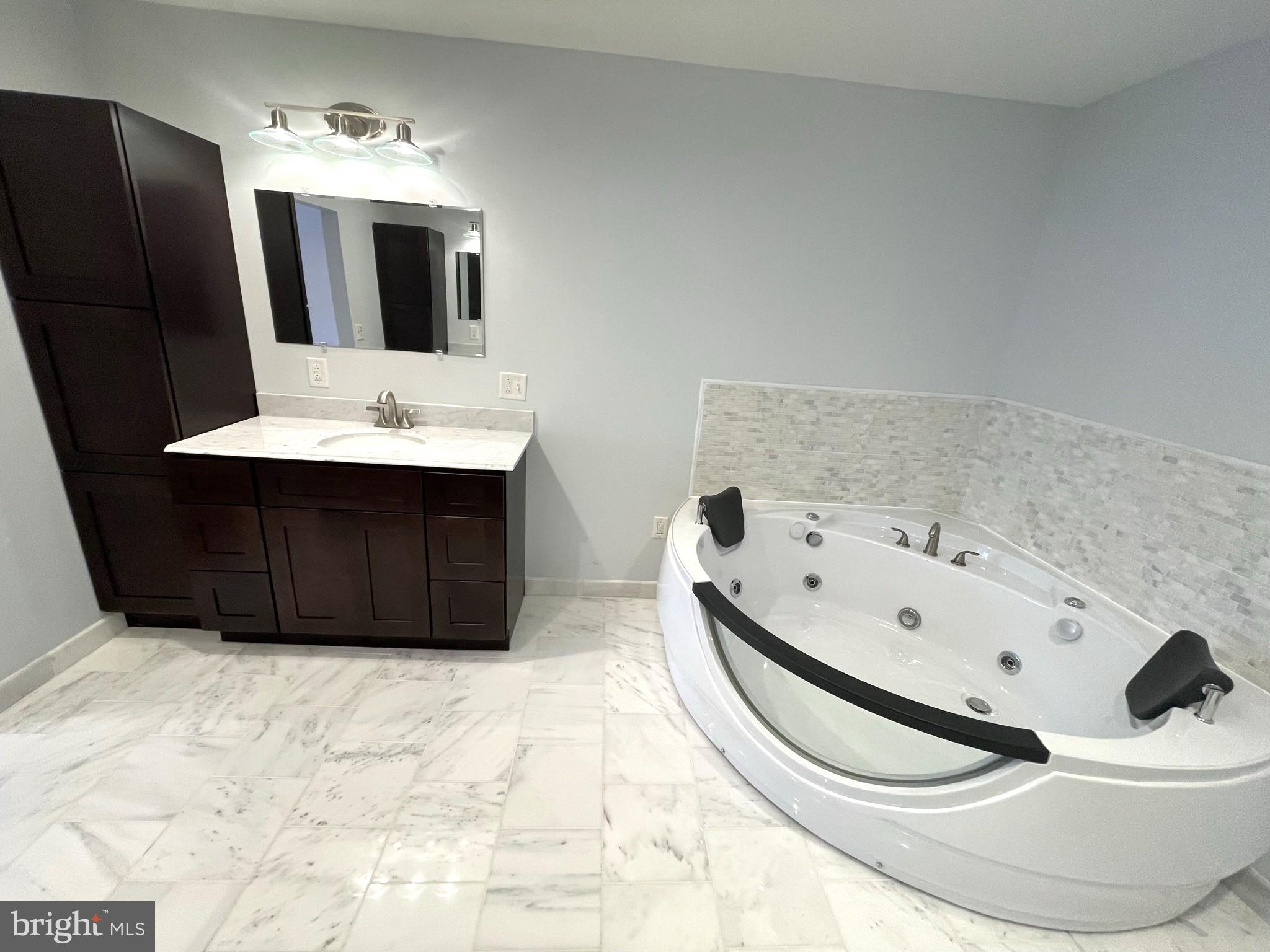 WOODWARD - Residential