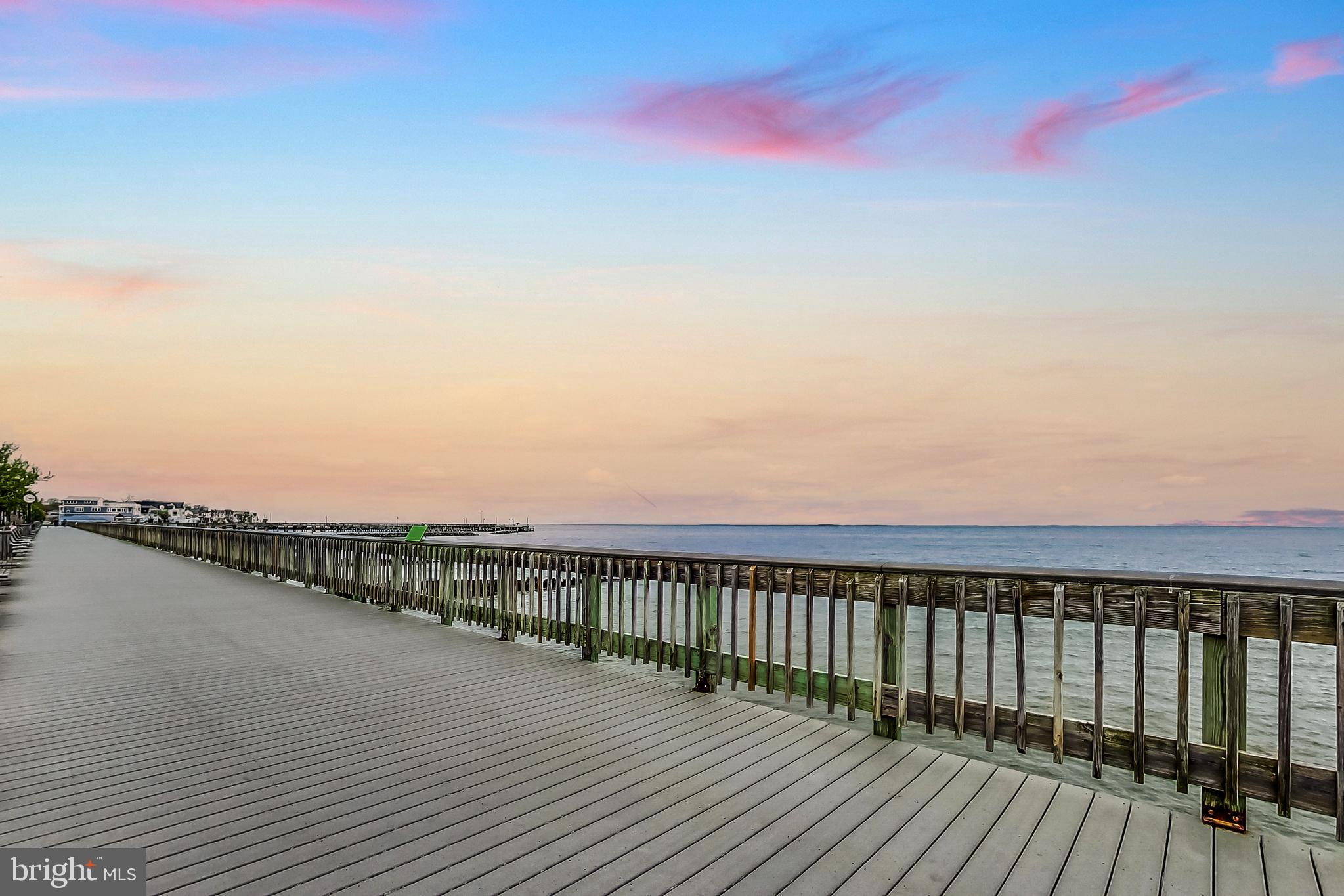SAN FRANCISCO BY THE BAY - Residential
