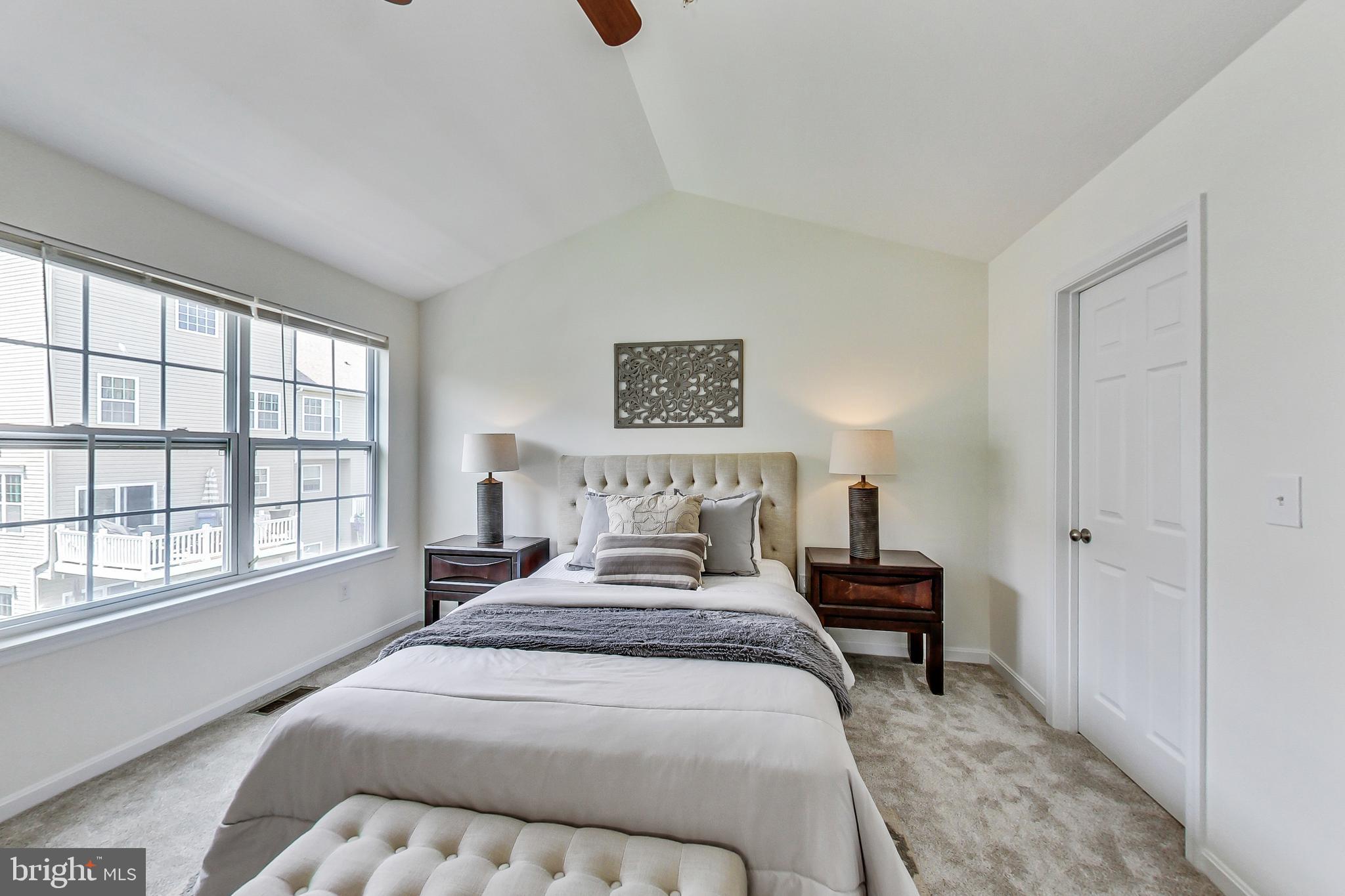 SAN FRANCISCO BY THE BAY - Residential