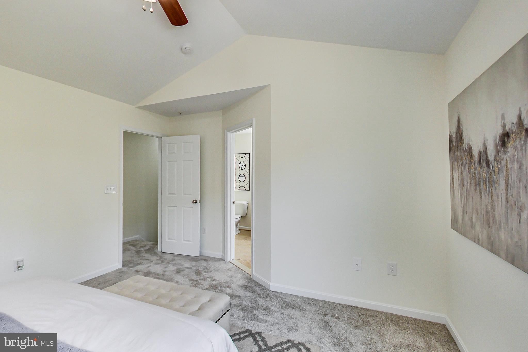 SAN FRANCISCO BY THE BAY - Residential