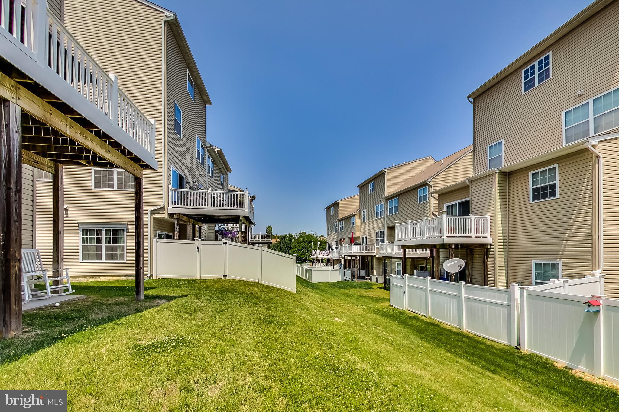 SAN FRANCISCO BY THE BAY - Residential
