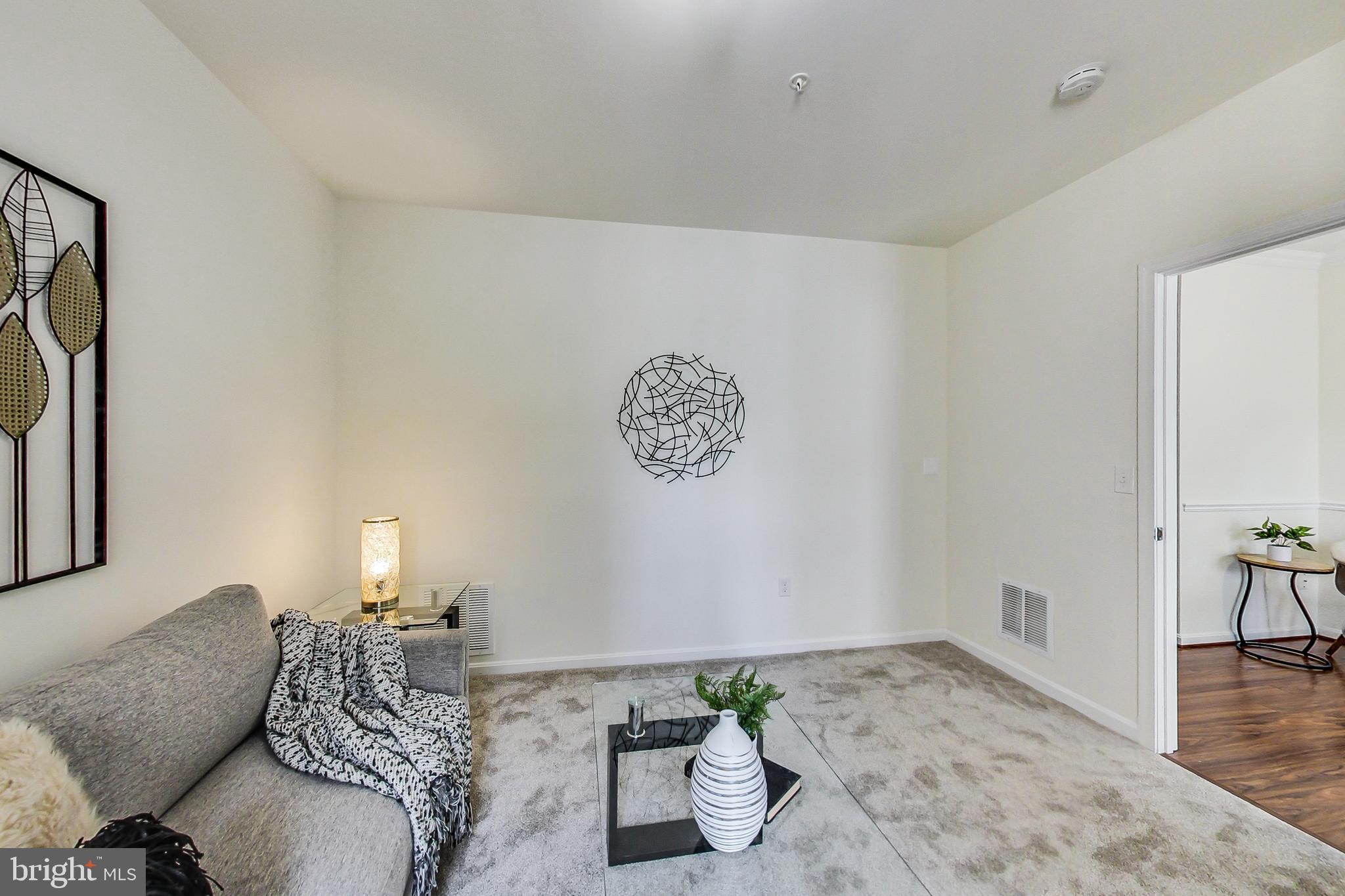 SAN FRANCISCO BY THE BAY - Residential