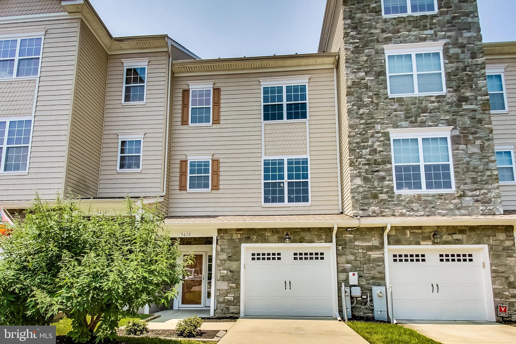 SAN FRANCISCO BY THE BAY - Residential