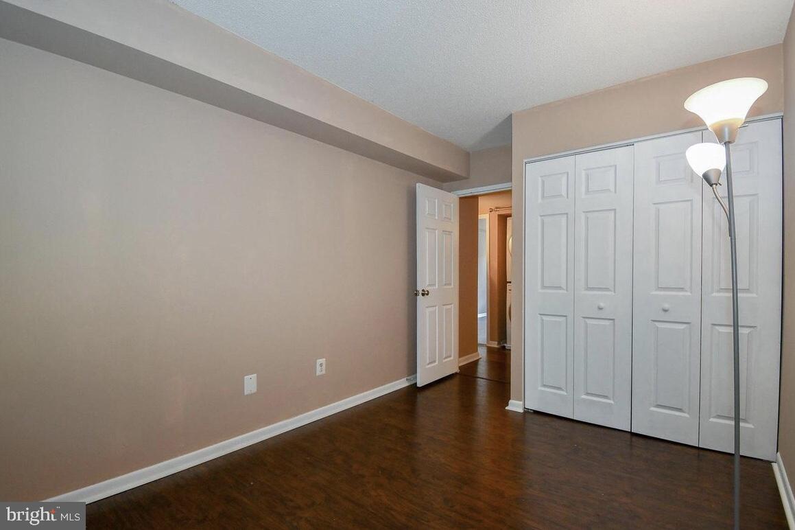 SHADOWOOD - Residential Lease