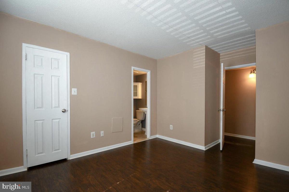 SHADOWOOD - Residential Lease