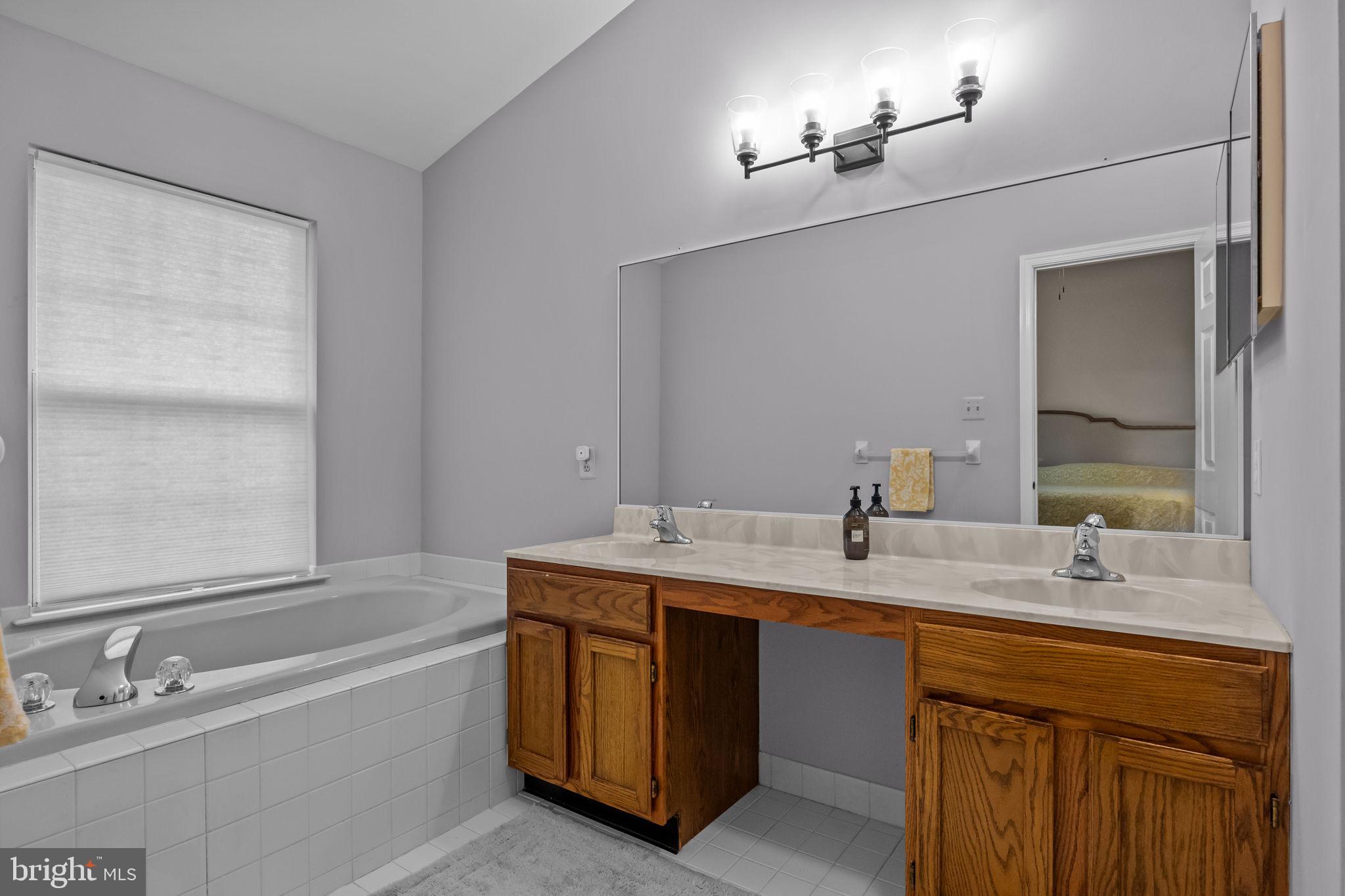 BROOKSTONE - Residential