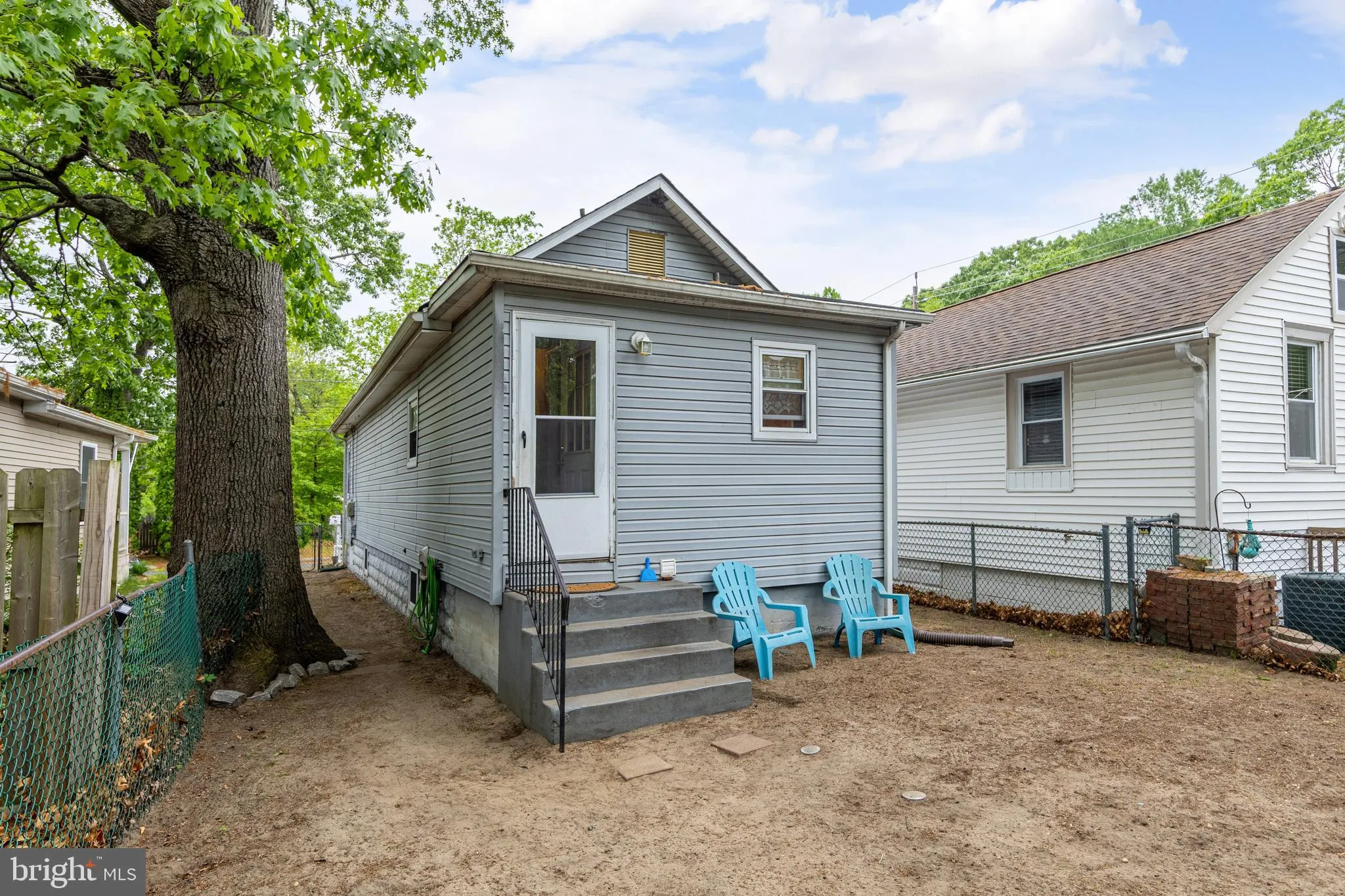 West Deptford, New Jersey 08093, United States, 2 Bedrooms Bedrooms, ,1 BathroomBathrooms,Residential,Pending,121780