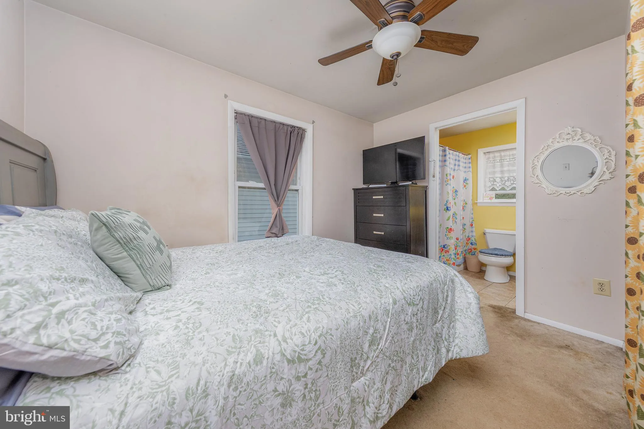 West Deptford, New Jersey 08093, United States, 2 Bedrooms Bedrooms, ,1 BathroomBathrooms,Residential,Pending,121780