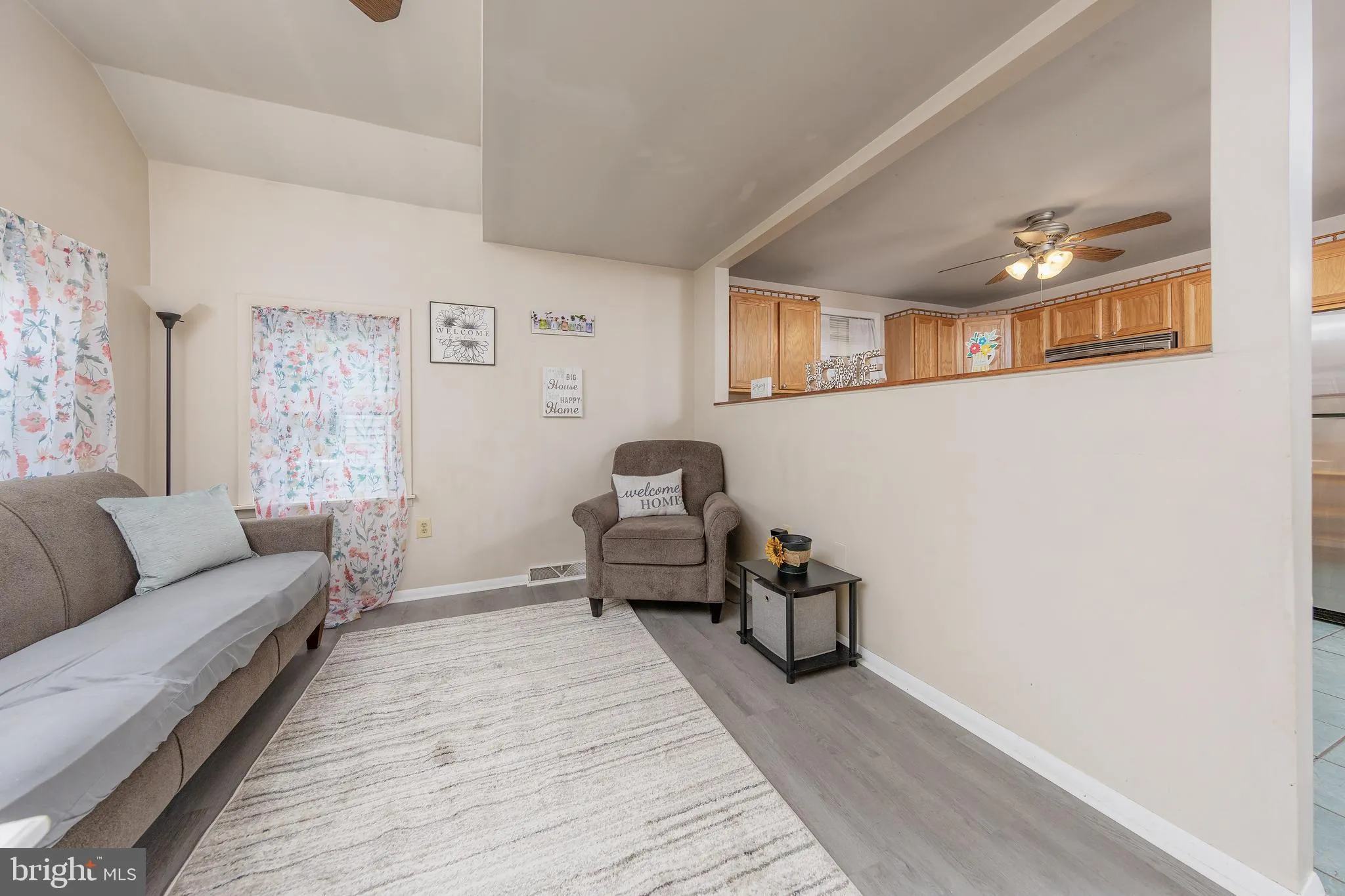 West Deptford, New Jersey 08093, United States, 2 Bedrooms Bedrooms, ,1 BathroomBathrooms,Residential,Pending,121780