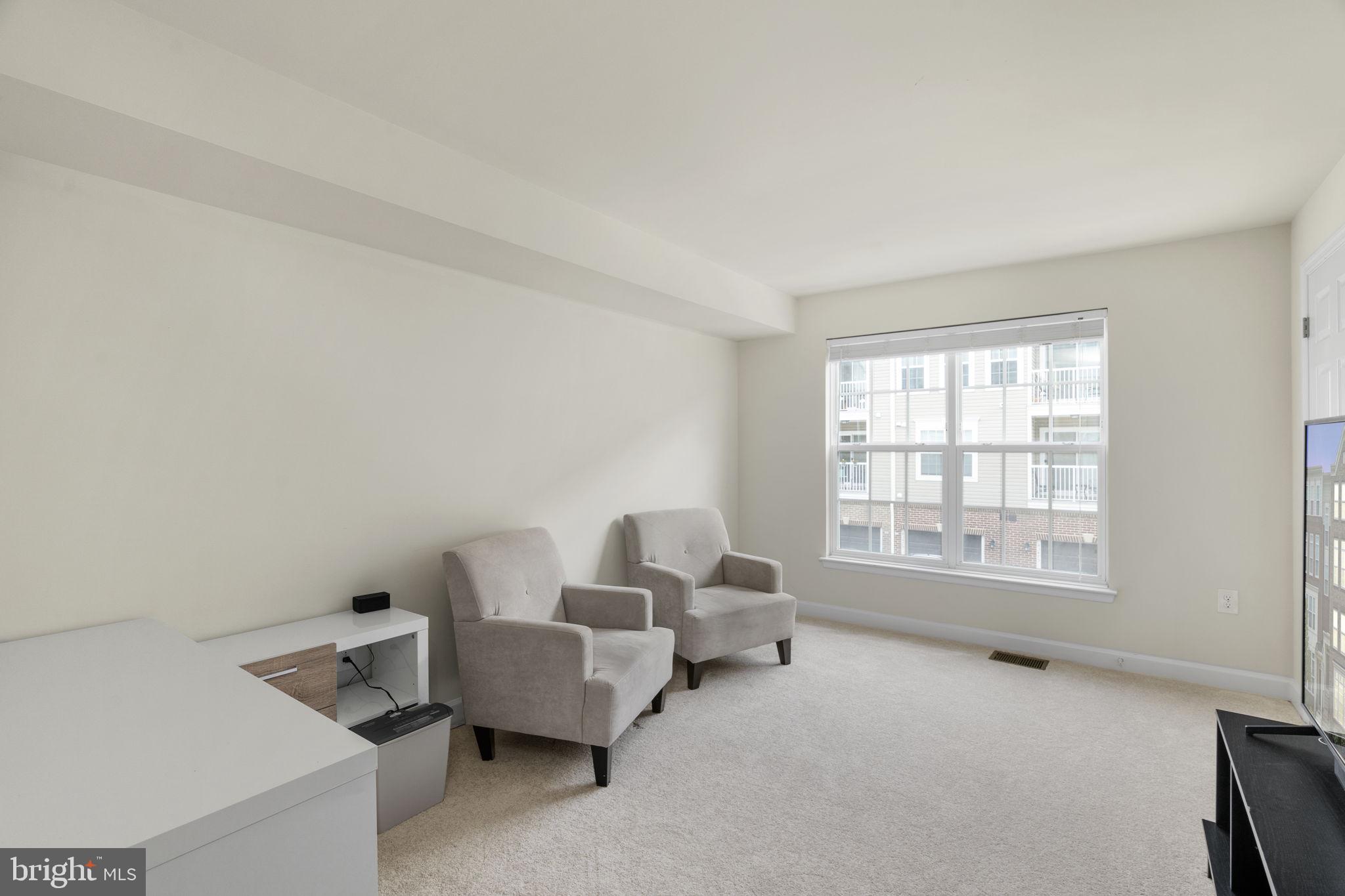 EAST GATE 3 CONDOMINIUM - Residential