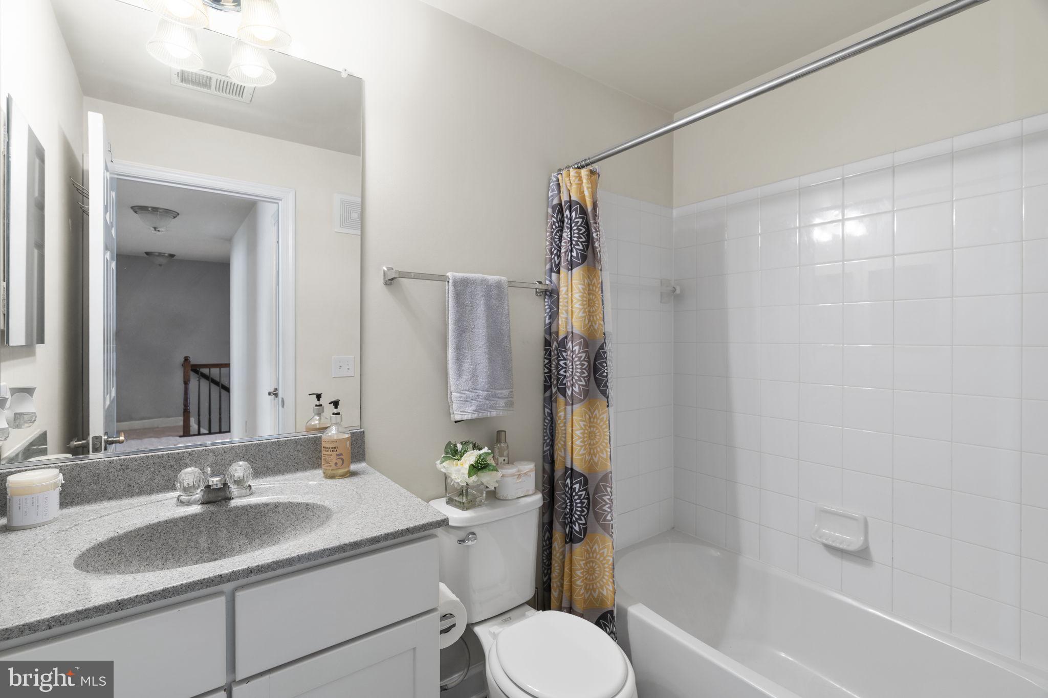 EAST GATE 3 CONDOMINIUM - Residential