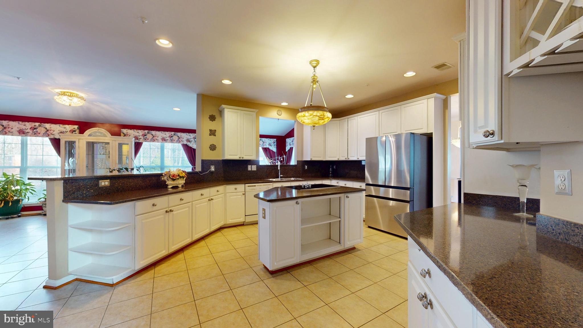 FARMINGTON WOODS - Residential