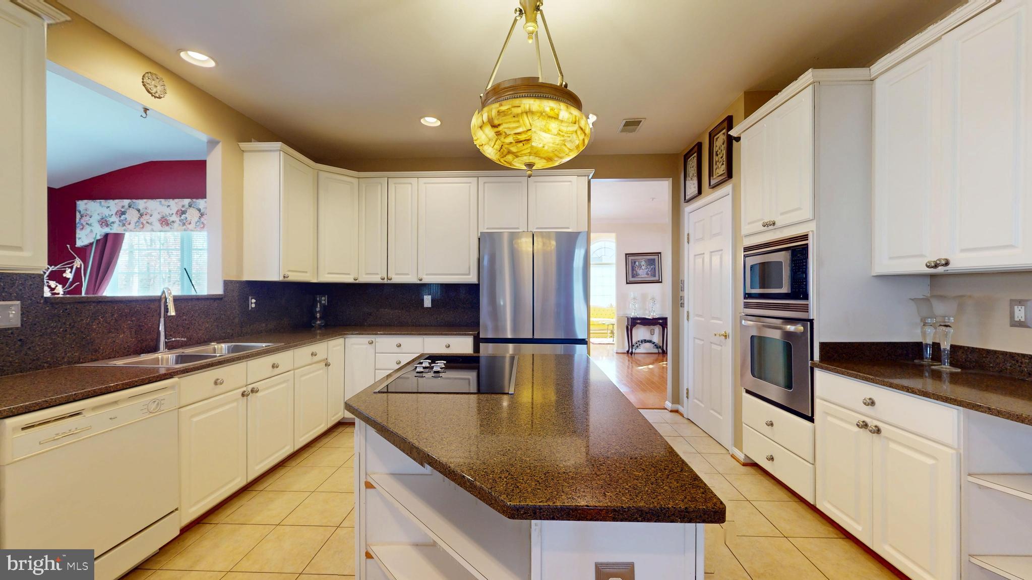 FARMINGTON WOODS - Residential