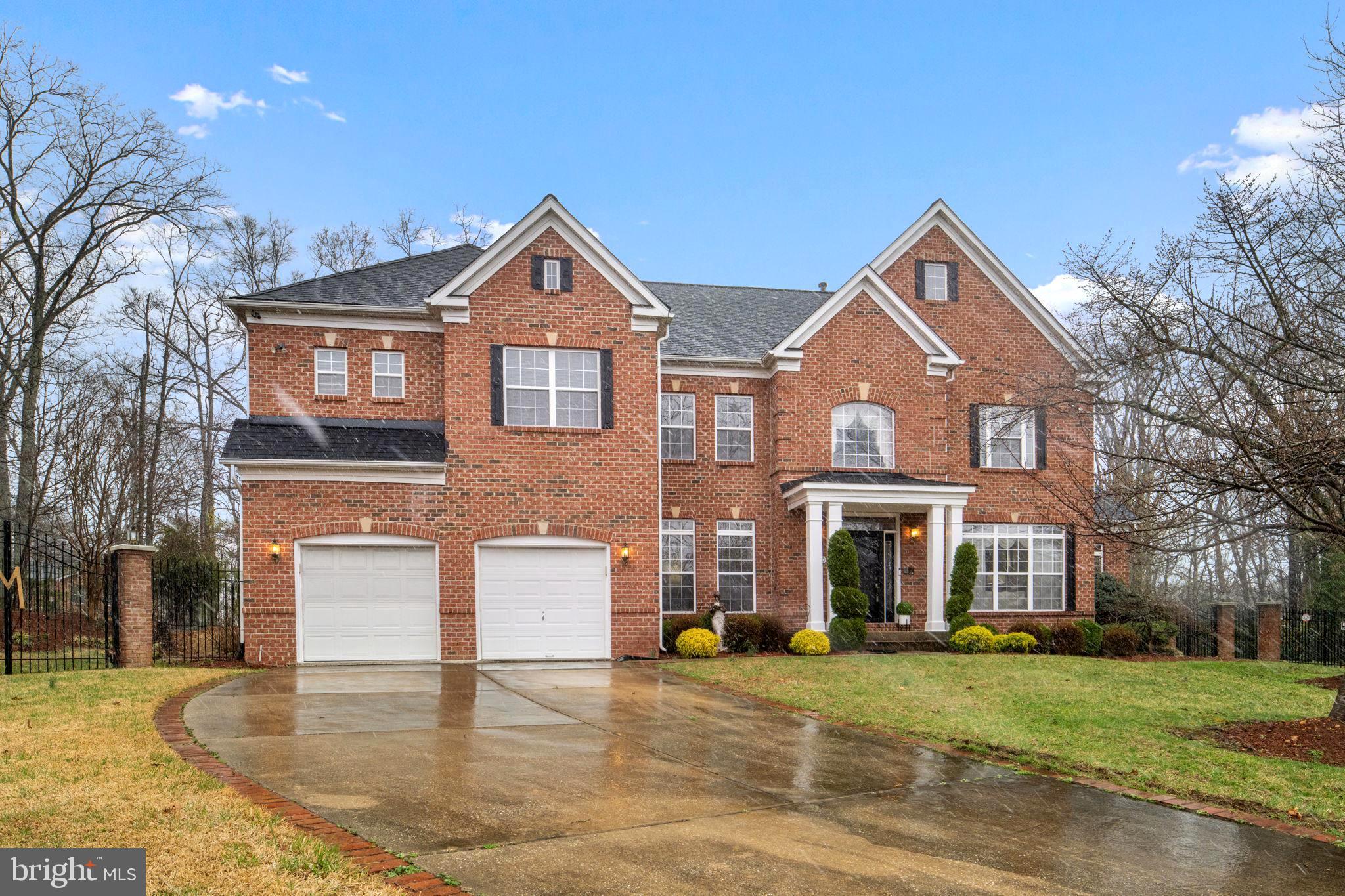 FARMINGTON WOODS - Residential