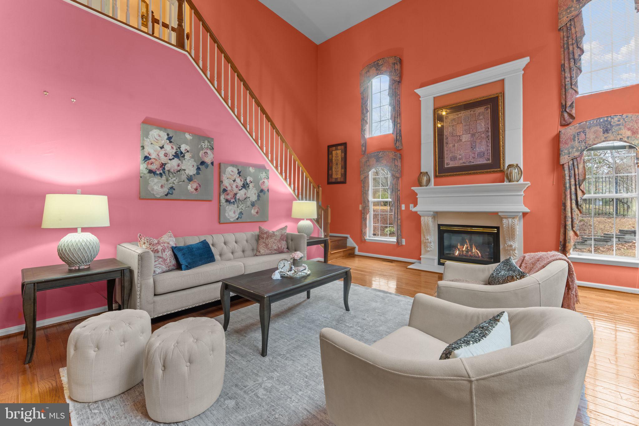 FARMINGTON WOODS - Residential