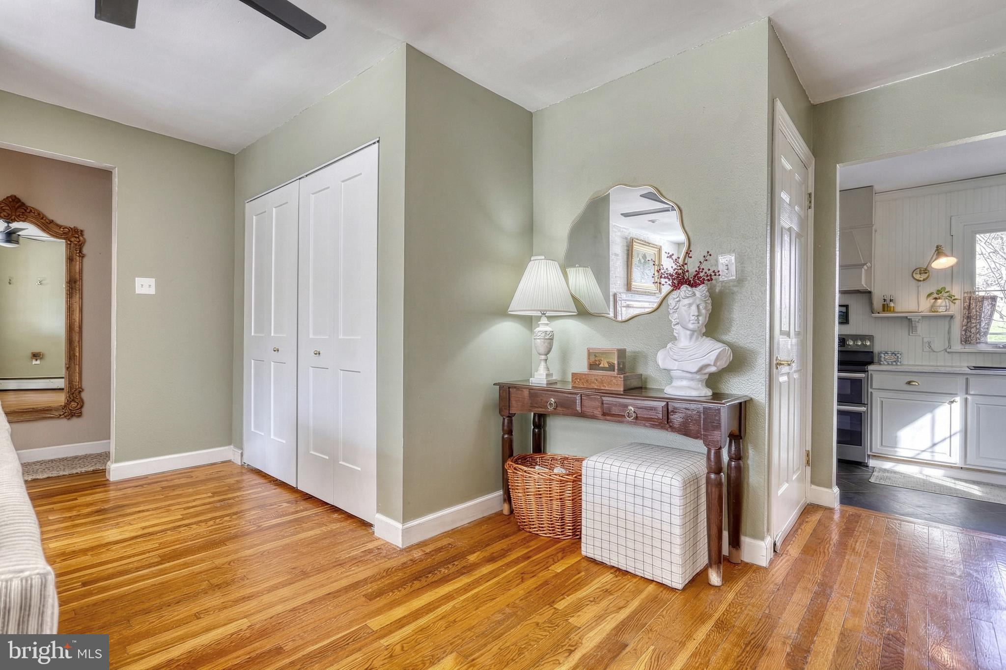 CHAMBERS HILL - Residential