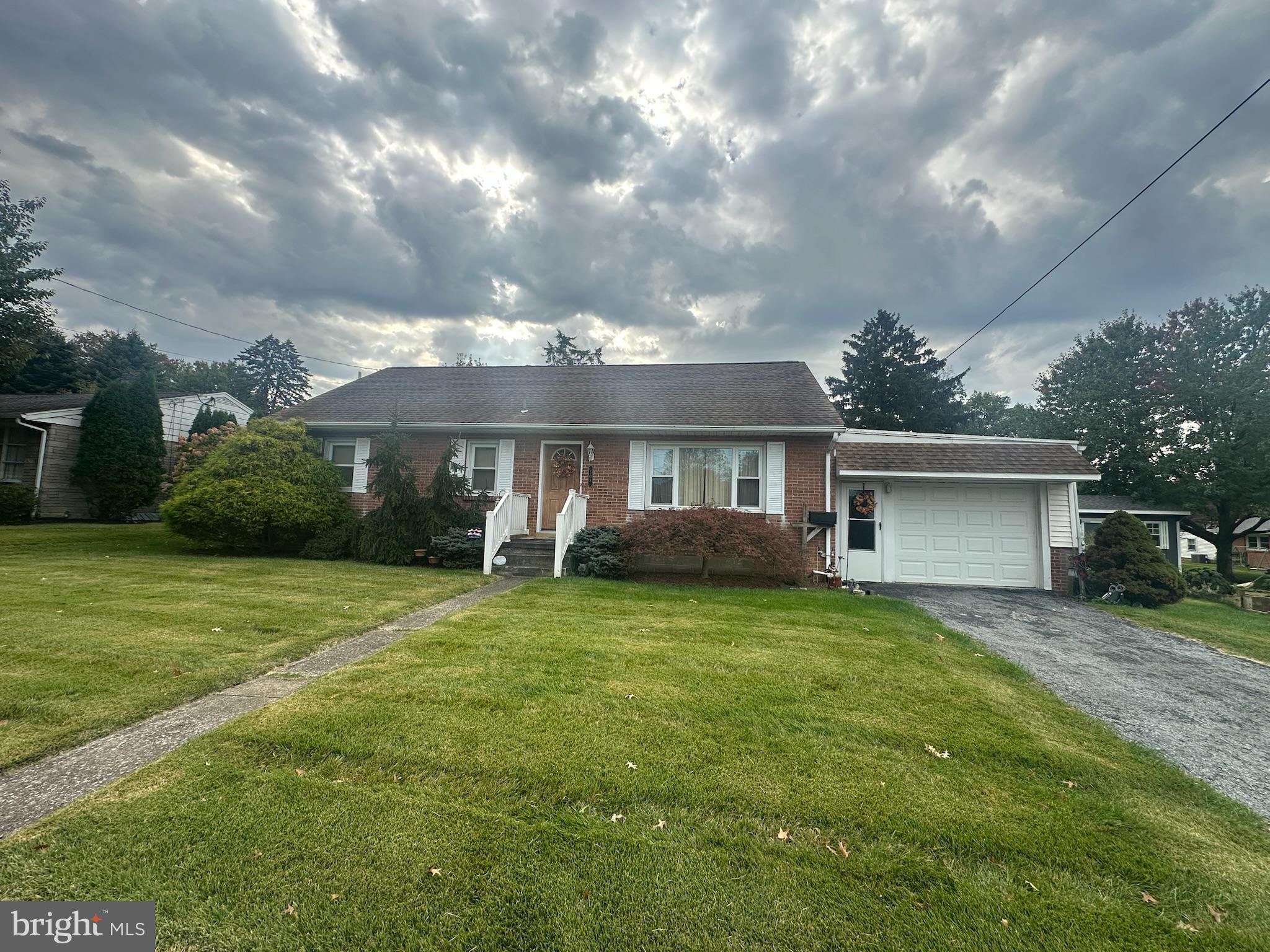 508 E HUMMELSTOWN STREET