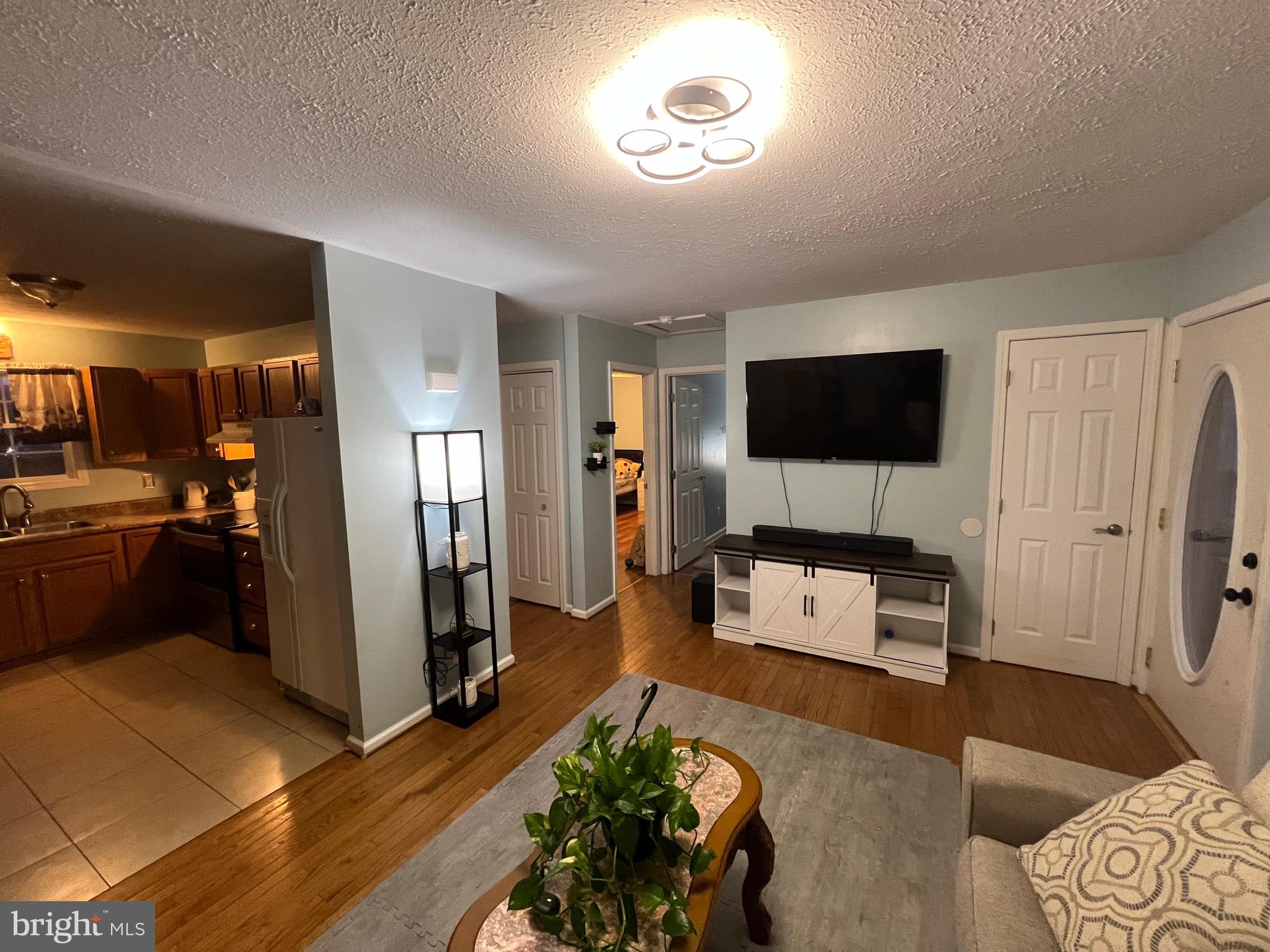 HIGHLAND VIEW - Residential