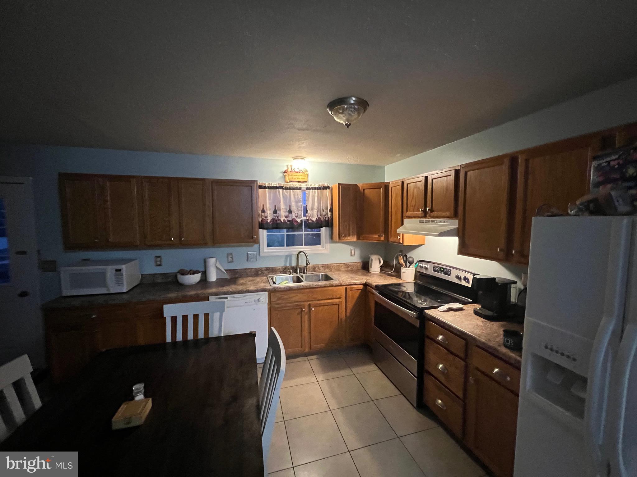 HIGHLAND VIEW - Residential