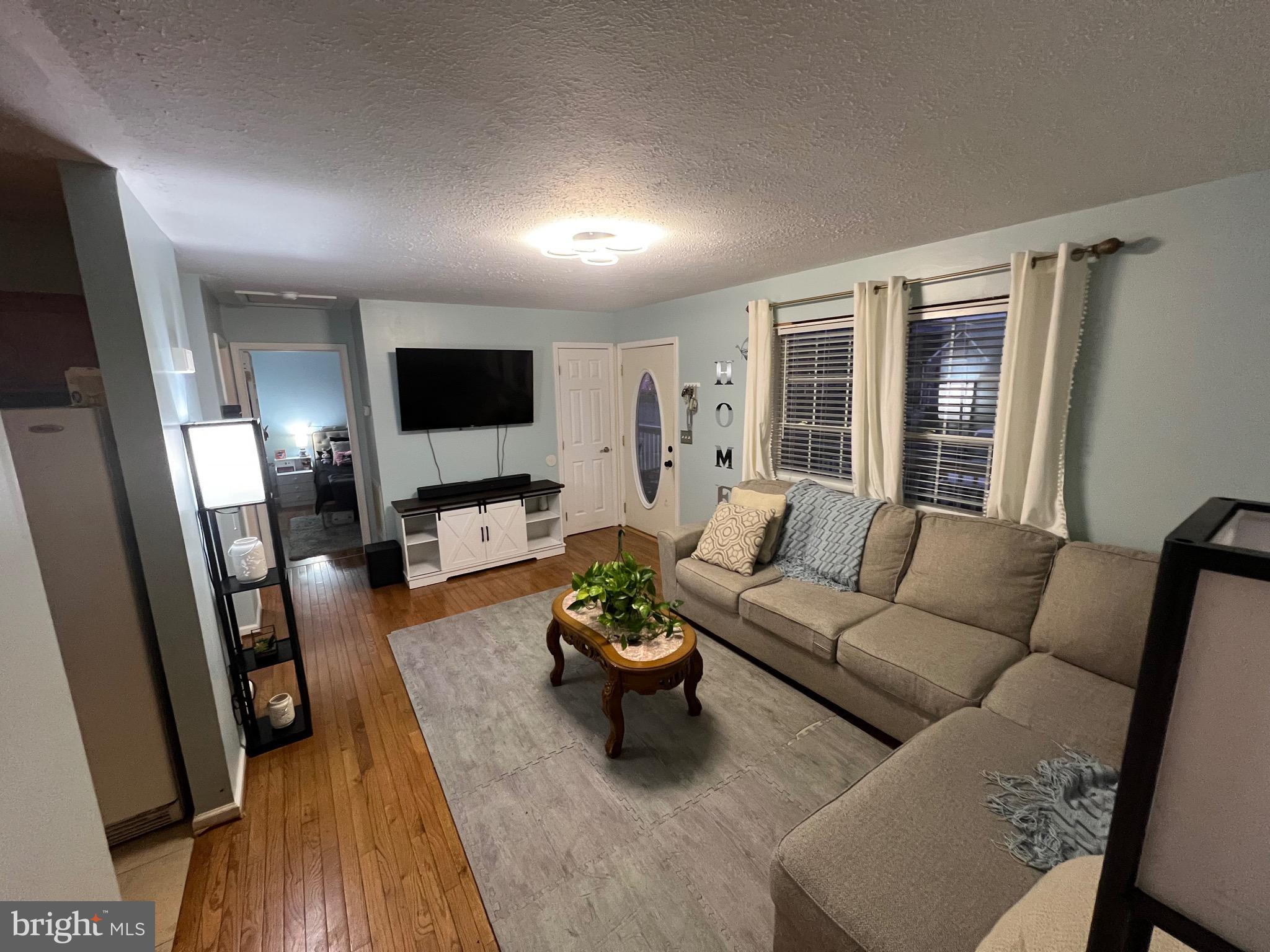 HIGHLAND VIEW - Residential