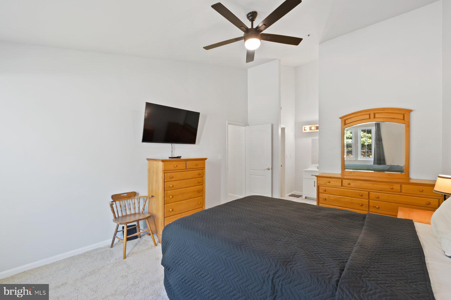 MONTGOMERY RUN - Residential