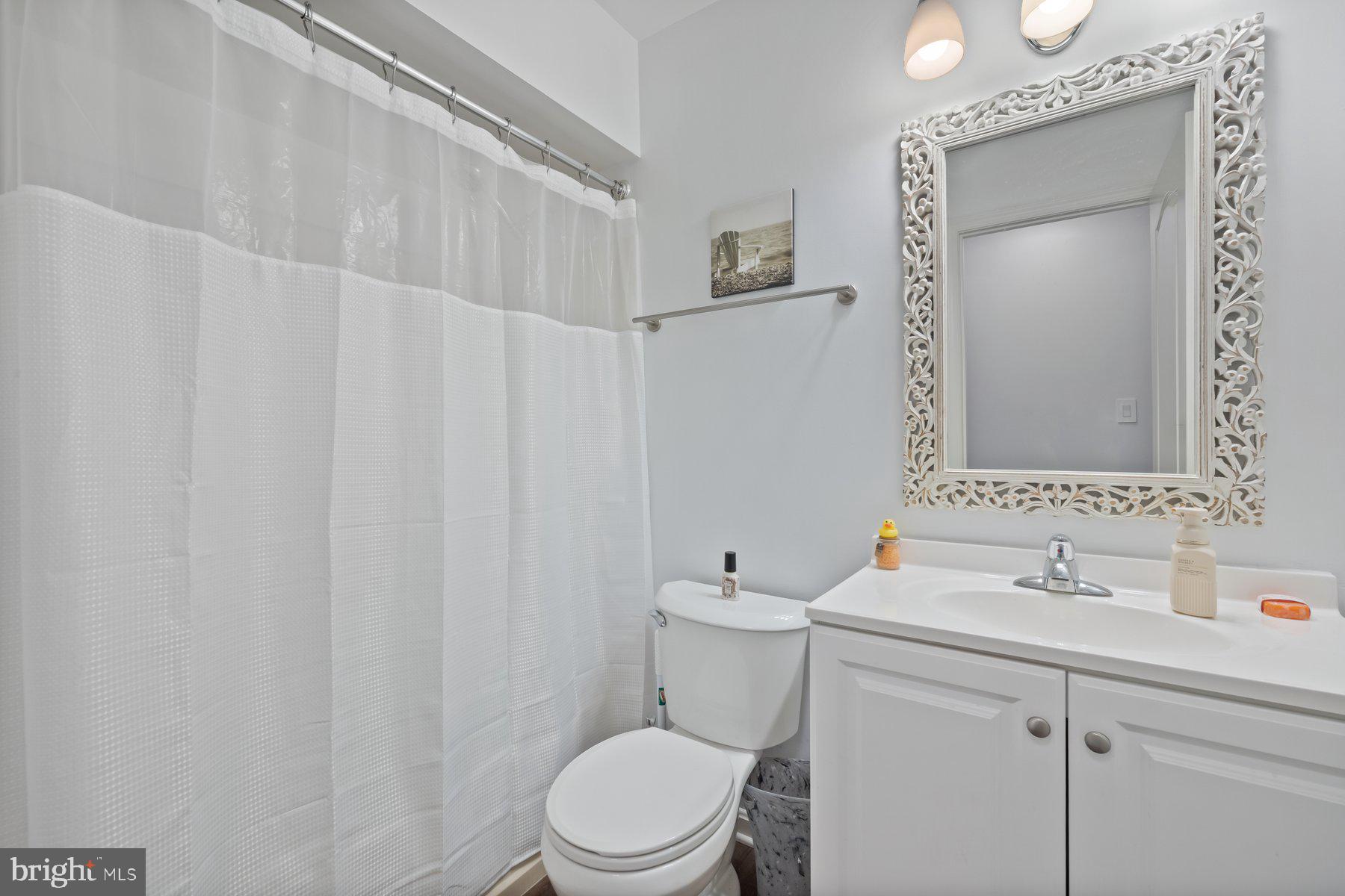 MONTGOMERY RUN - Residential