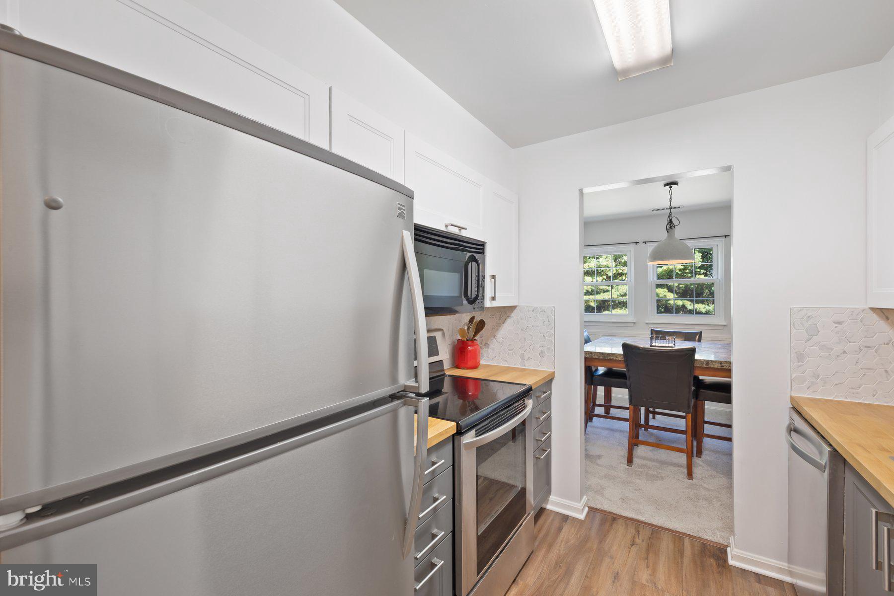 MONTGOMERY RUN - Residential