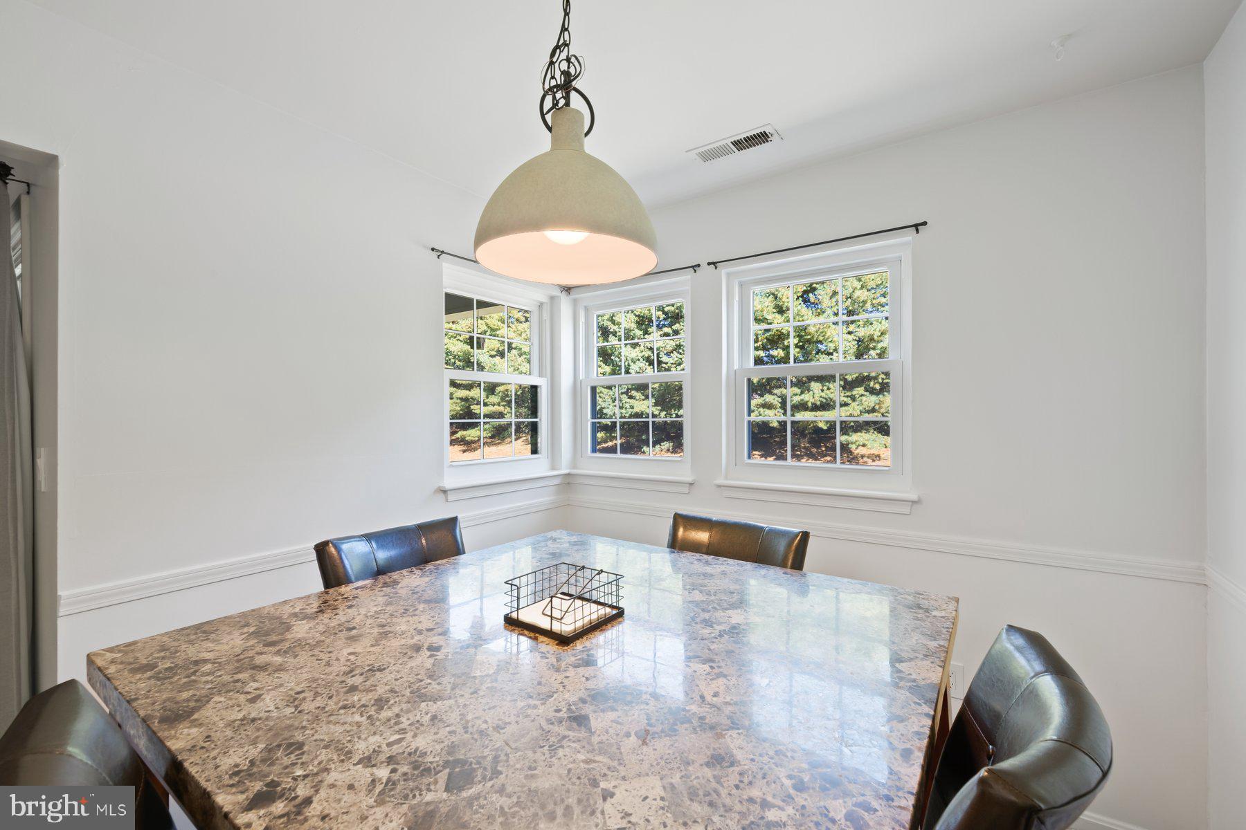 MONTGOMERY RUN - Residential