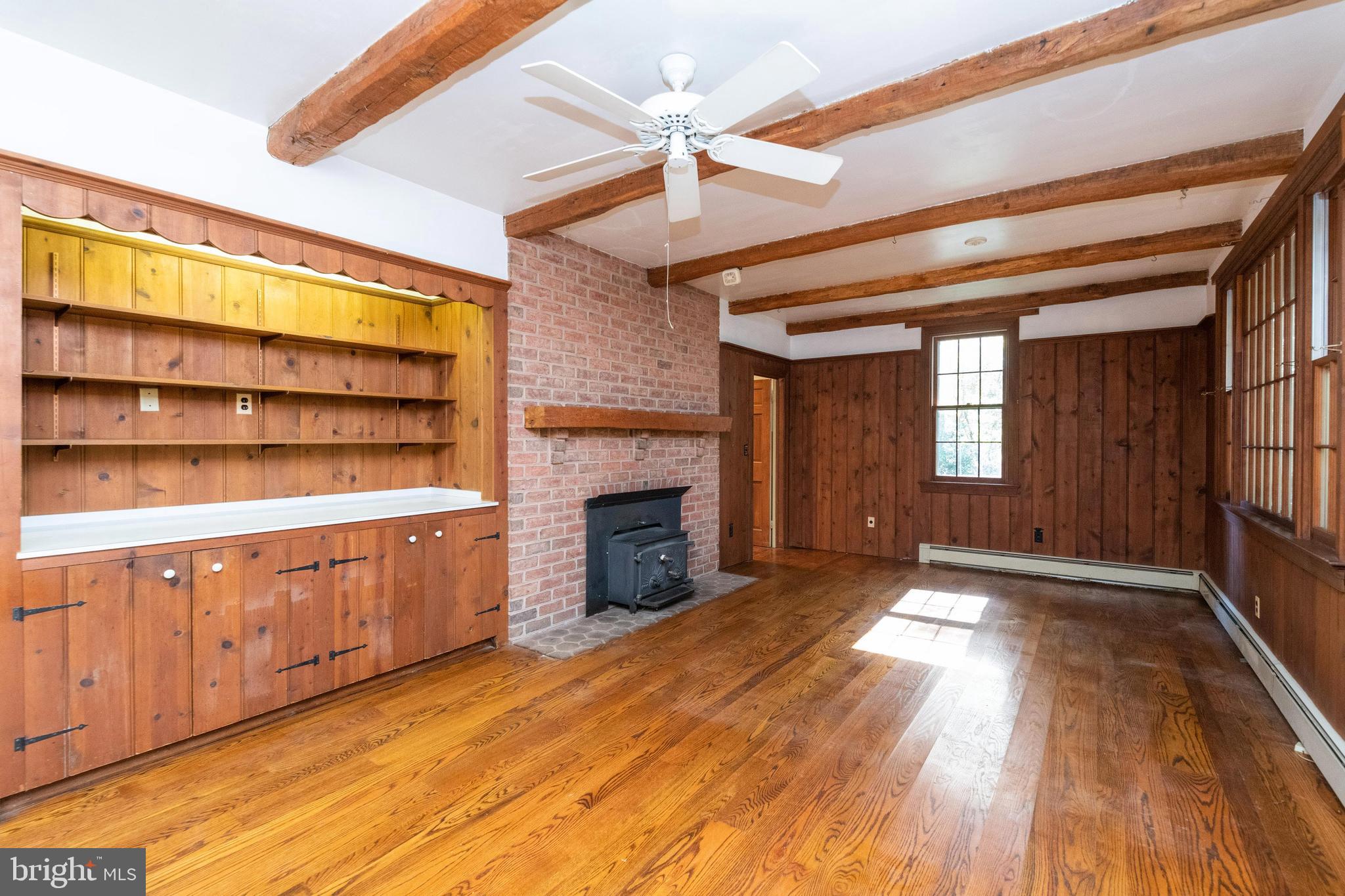 GREEN HILL FARM - Residential