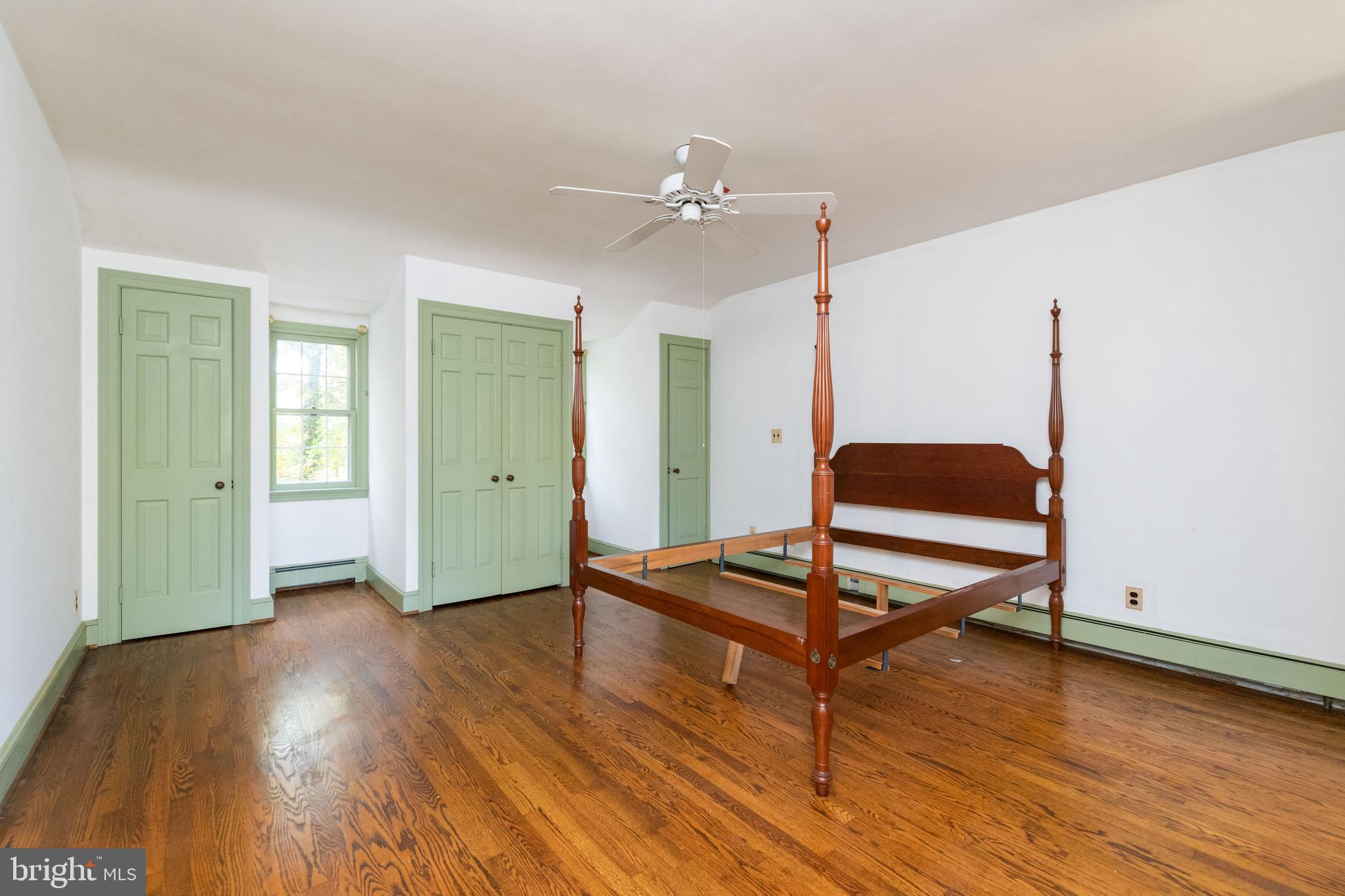 GREEN HILL FARM - Residential