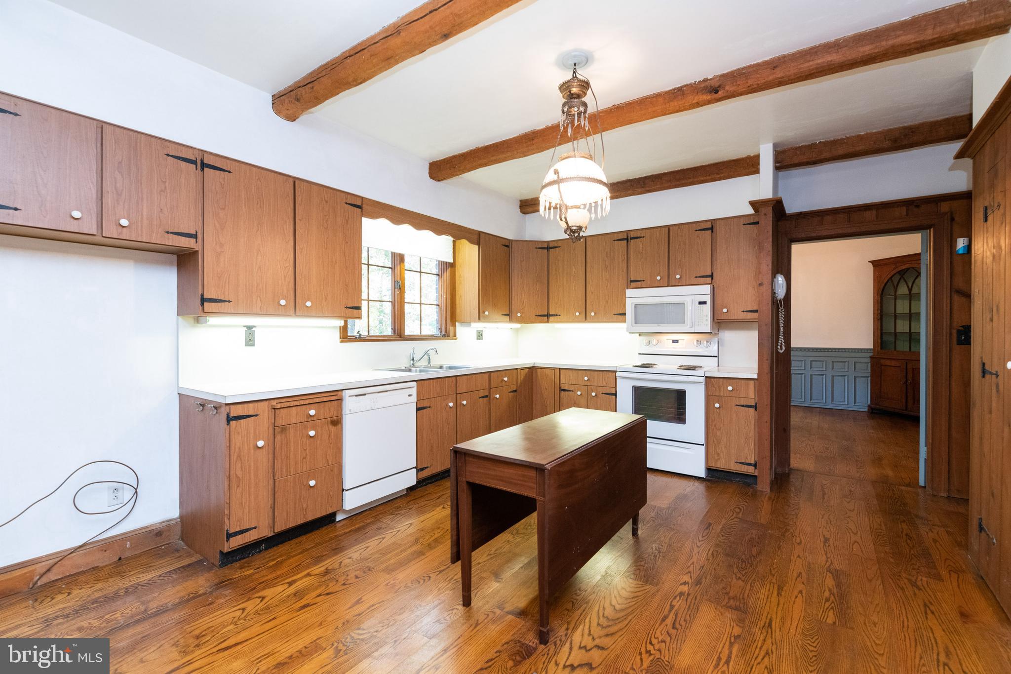 GREEN HILL FARM - Residential