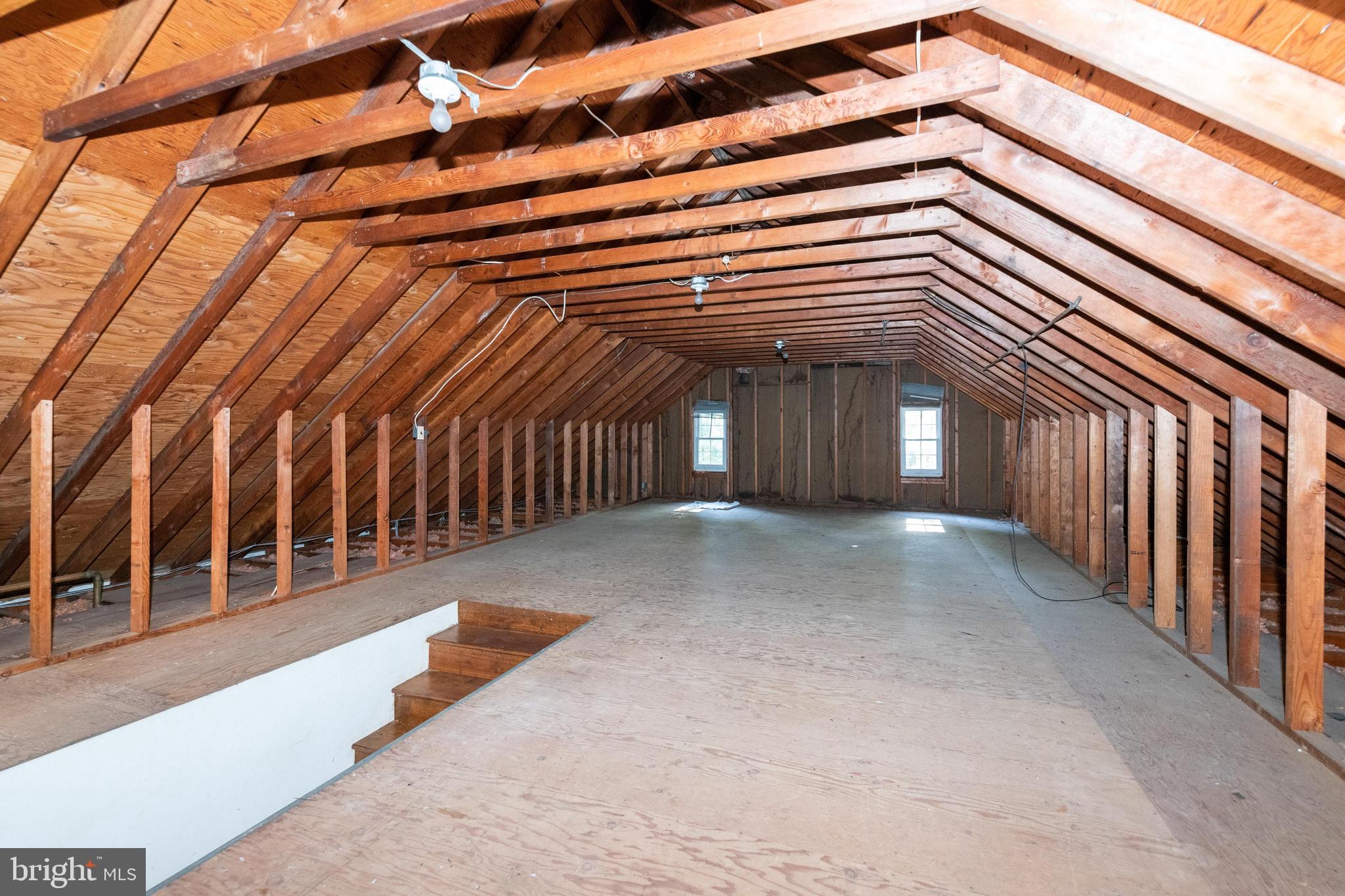 GREEN HILL FARM - Residential