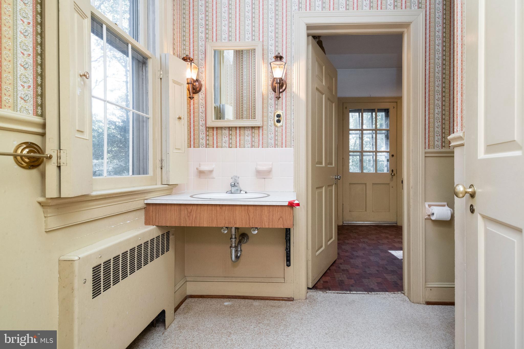 GREEN HILL FARM - Residential