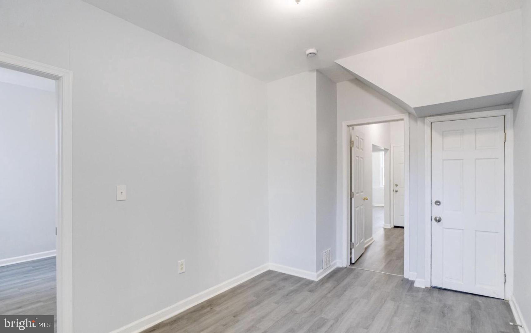 GREENSPRING - Residential Lease