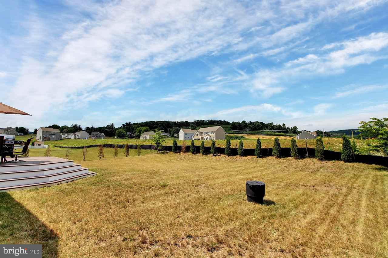 APPLEWOOD - Residential