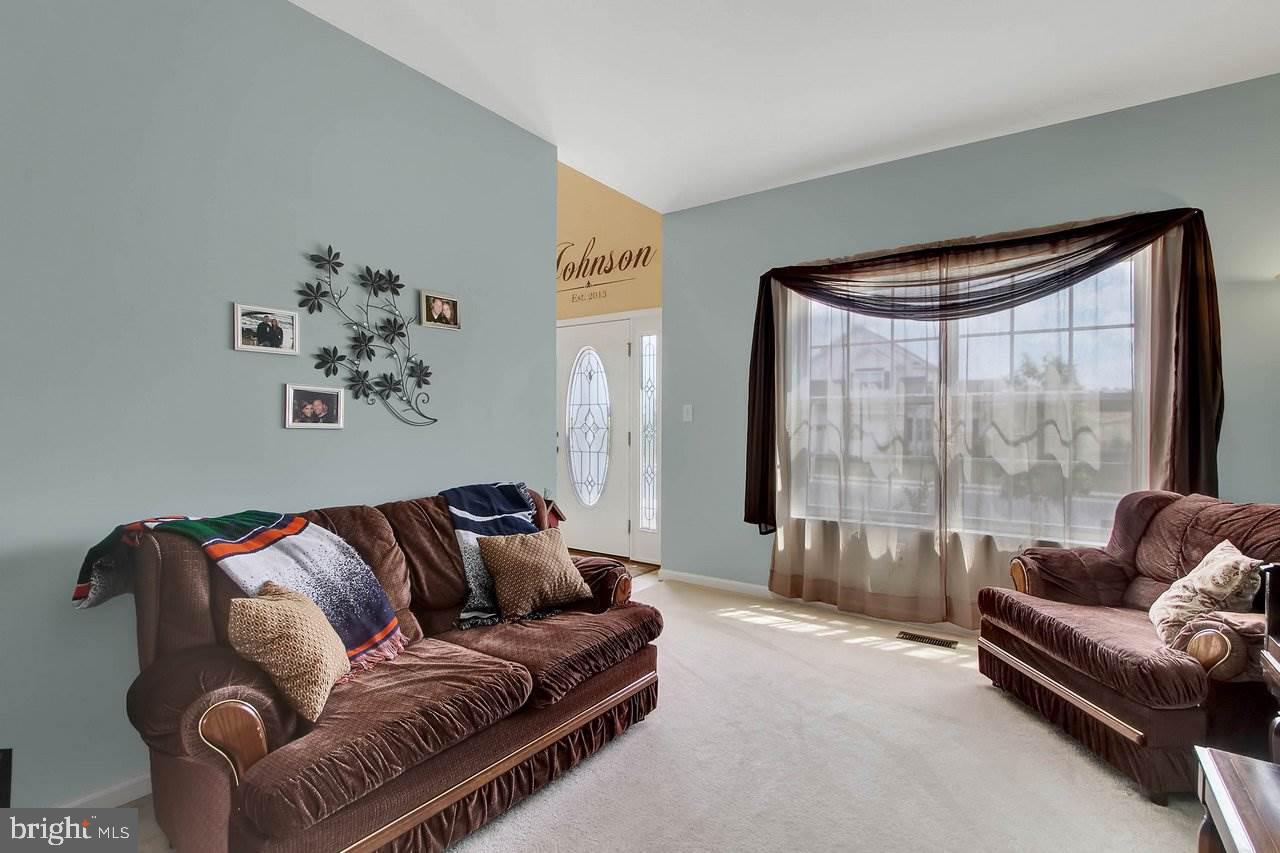 APPLEWOOD - Residential