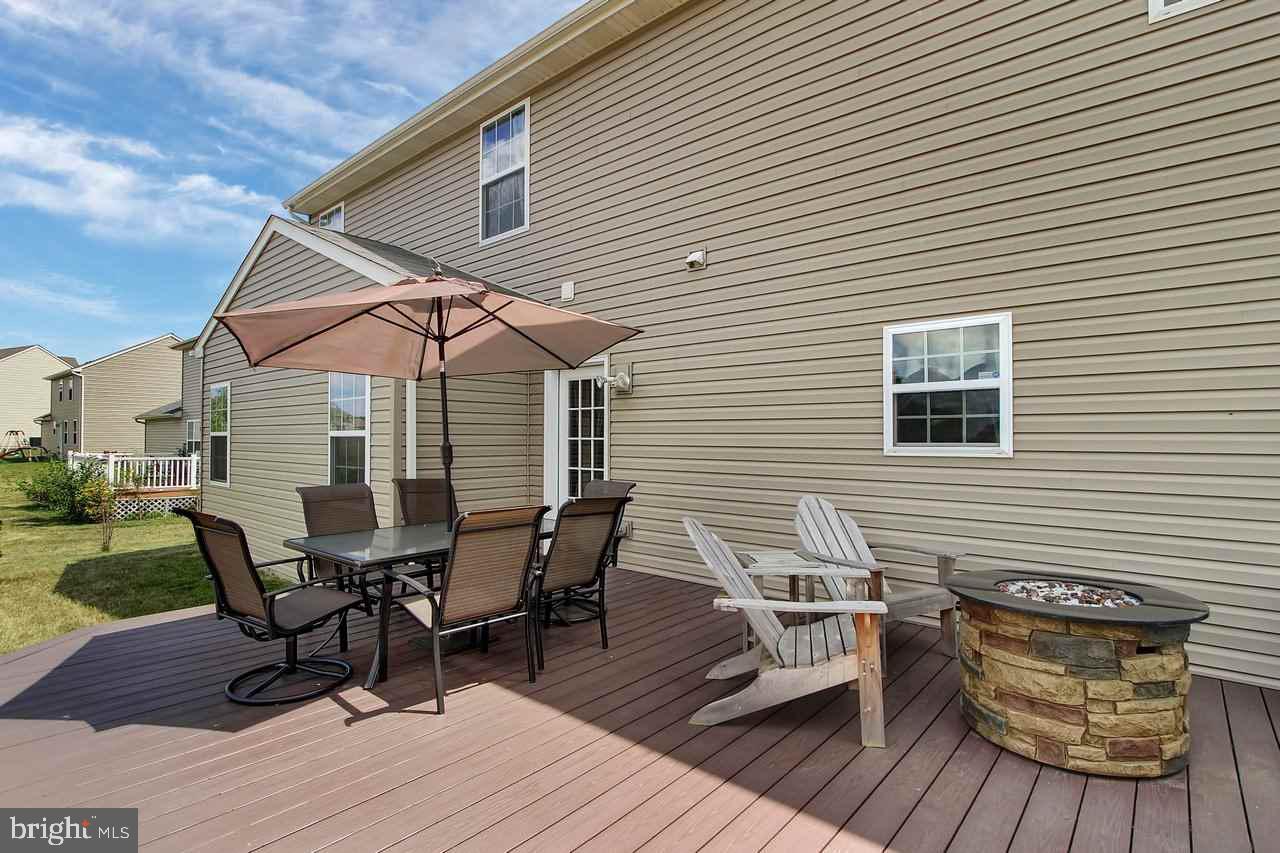 APPLEWOOD - Residential