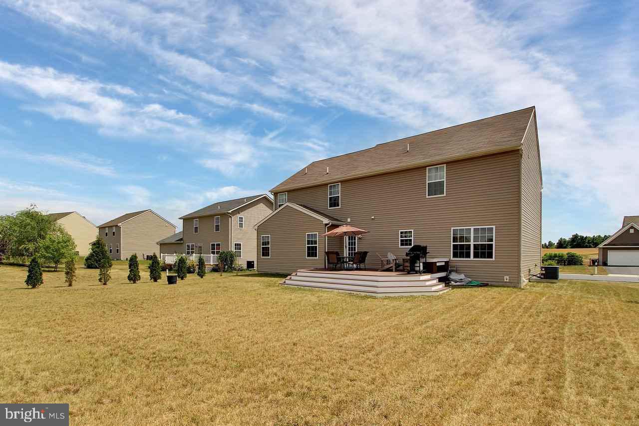 APPLEWOOD - Residential