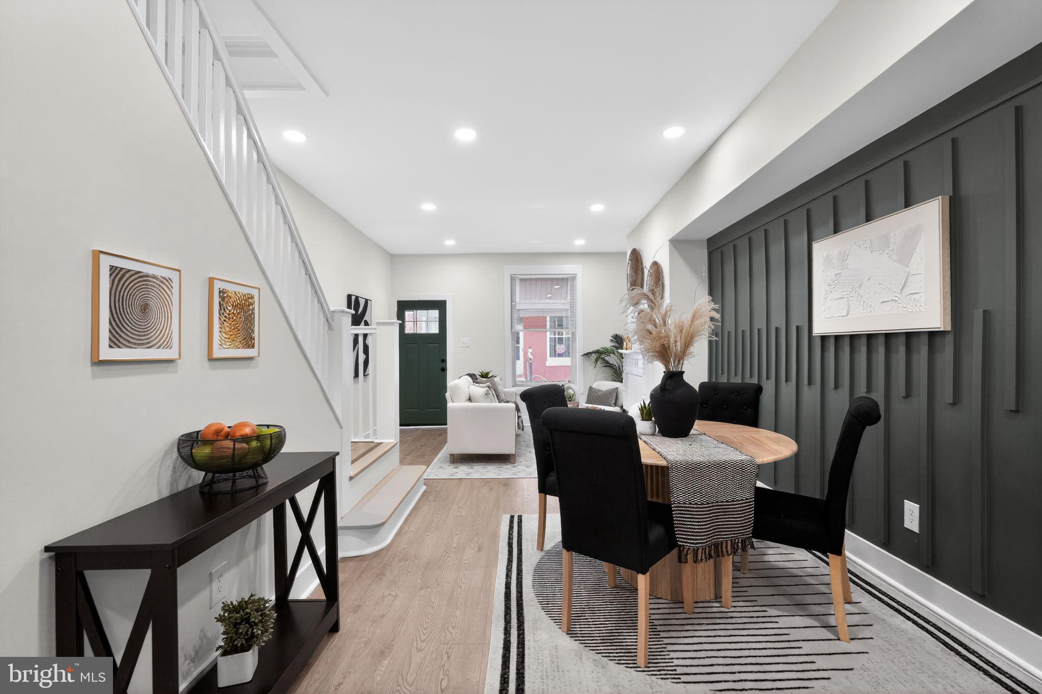 SQUIRREL HILL - Residential