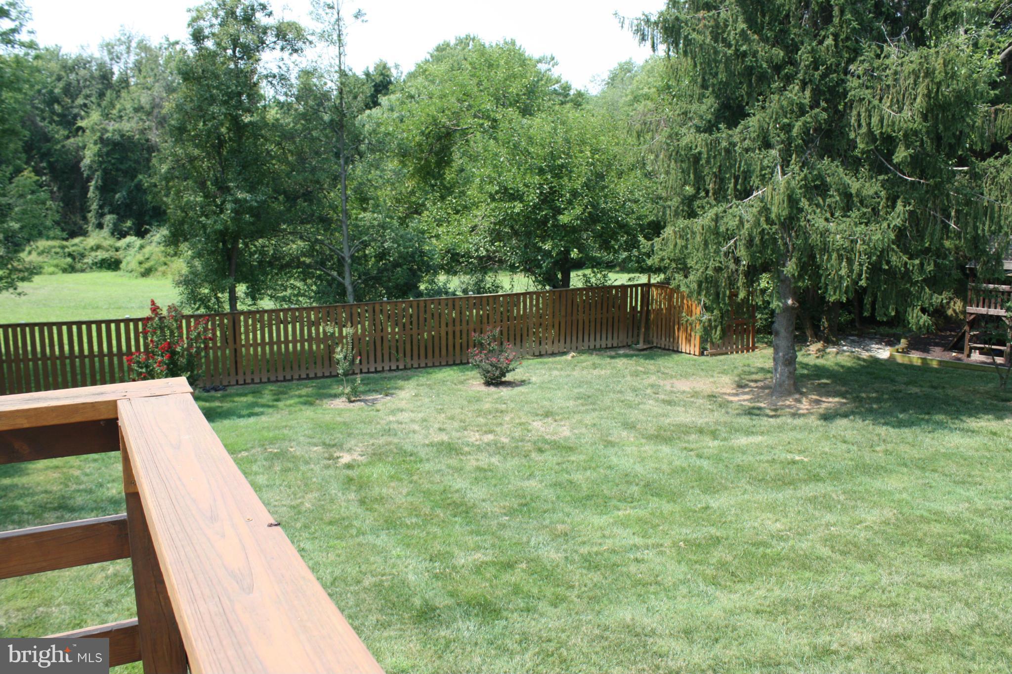 MC LEAN HAMLET - Residential Lease