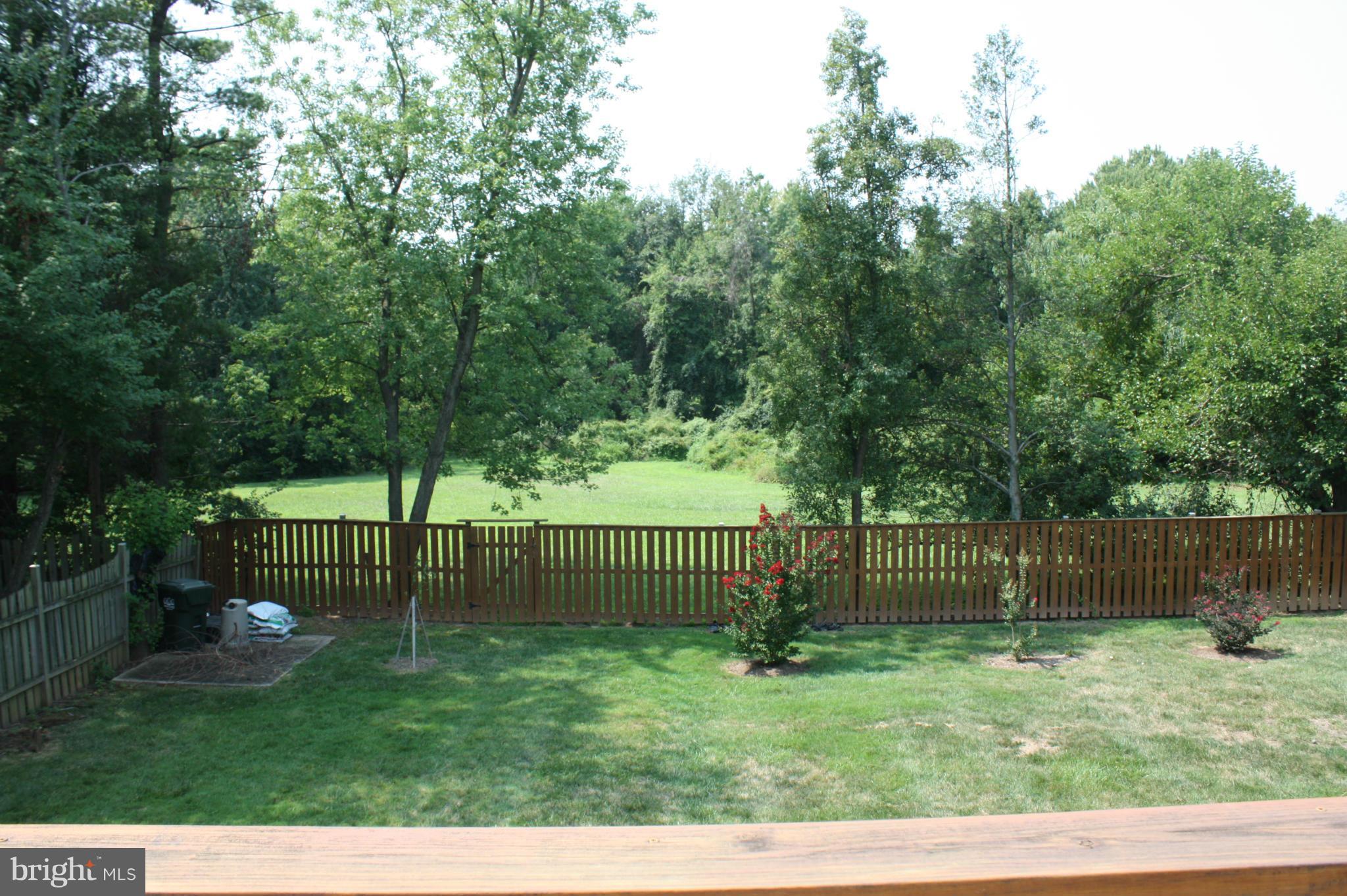 MC LEAN HAMLET - Residential Lease