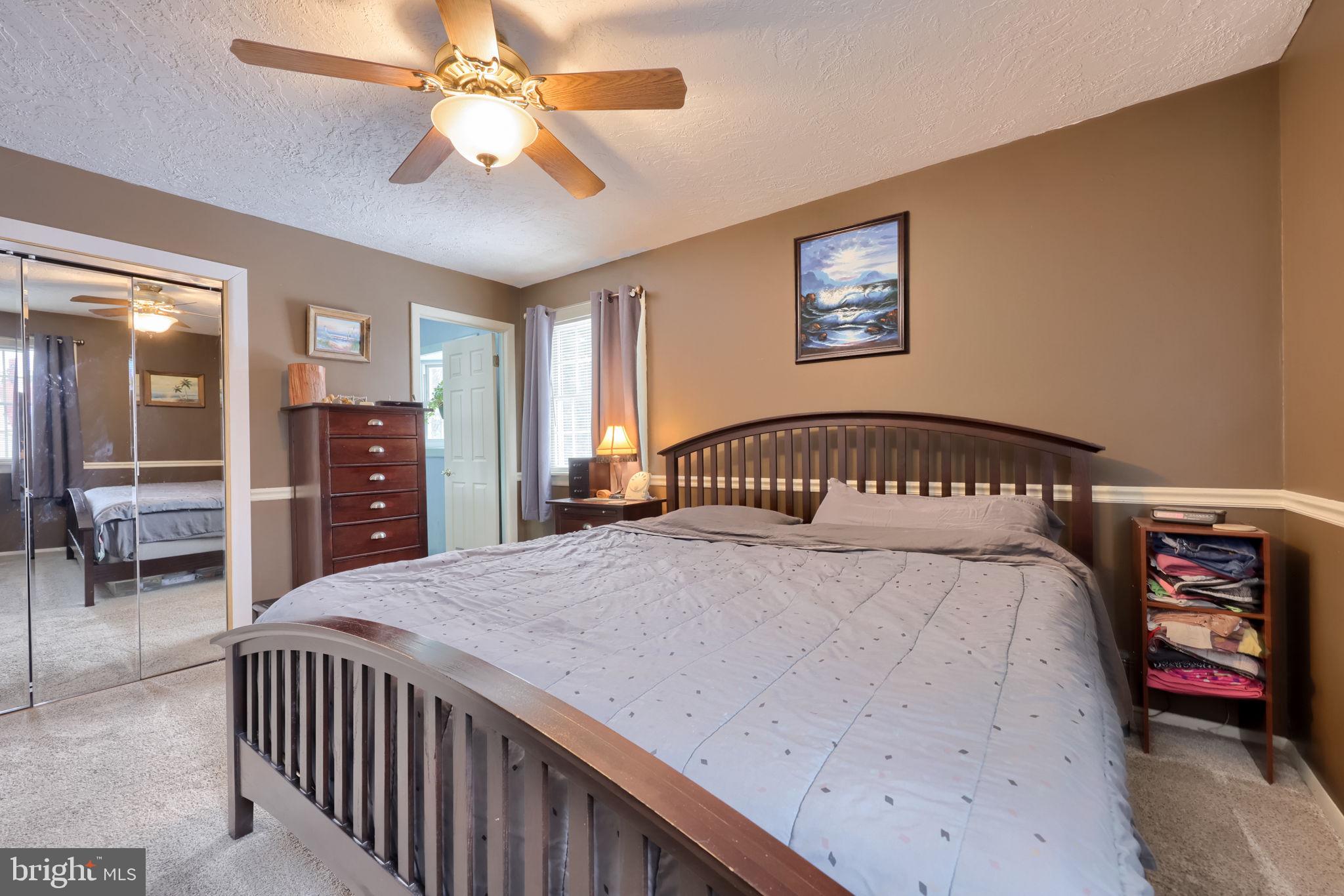 CRESTWOOD EAST - Residential