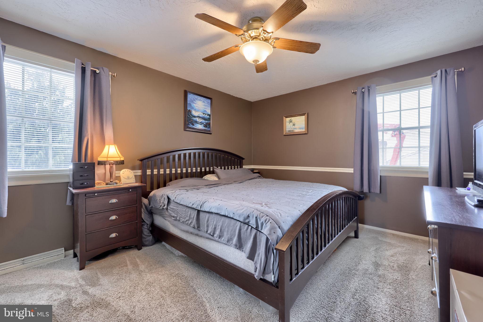 CRESTWOOD EAST - Residential