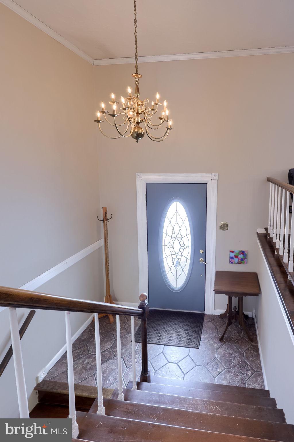 CRESTWOOD EAST - Residential