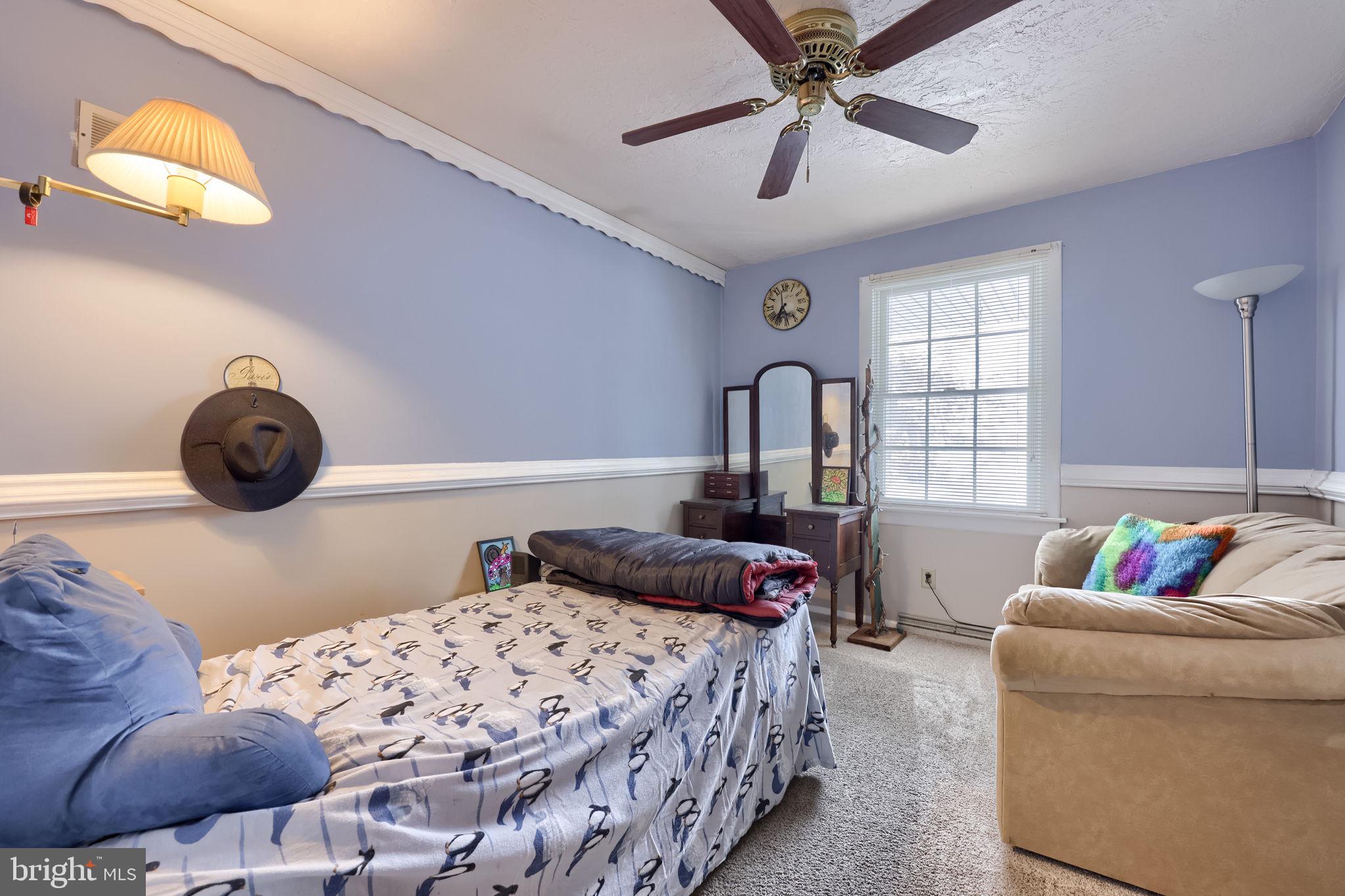 CRESTWOOD EAST - Residential